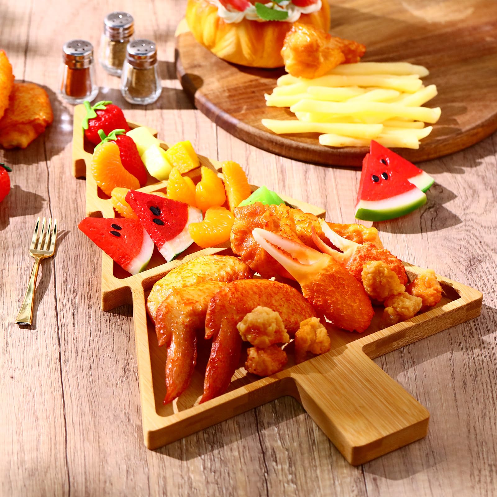 Suzile 4 platos de bambú con forma de árbol de Navidad de 15 x 9.8 pulgadas, platos de bambú reutilizables de madera, bandeja de charcutería divertida, plato de servir árbol para frutas, pan, queso,