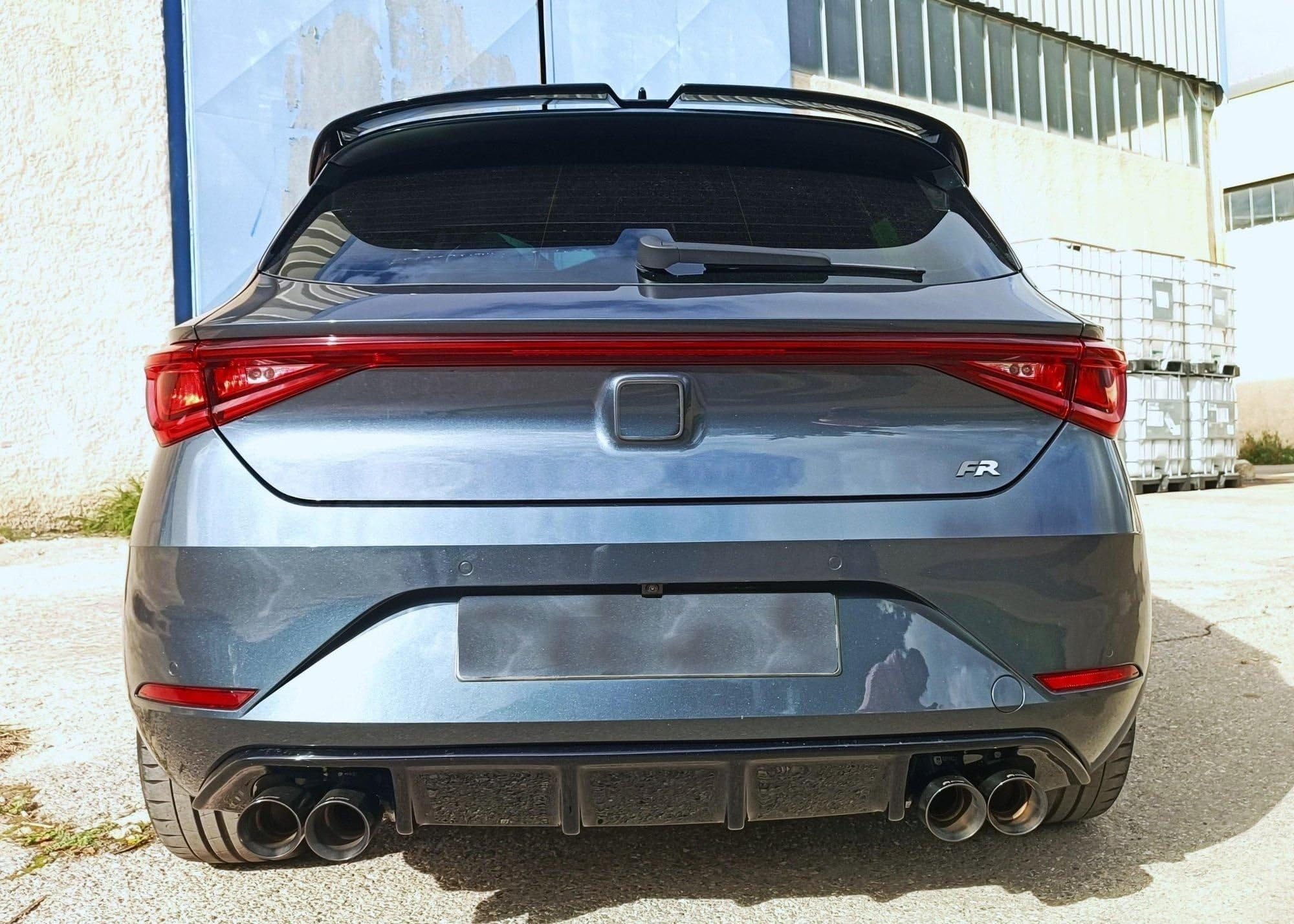 CHROMEMASTER | Spoiler da Tetto; Spoiler Posteriore Compatibile con SEAT Leon Hatchback 2020 +; Alettone Tetto; Poliuretano; Per la verniciatura; Metodo di Montaggio: Colla | Tuning Ottico per Auto