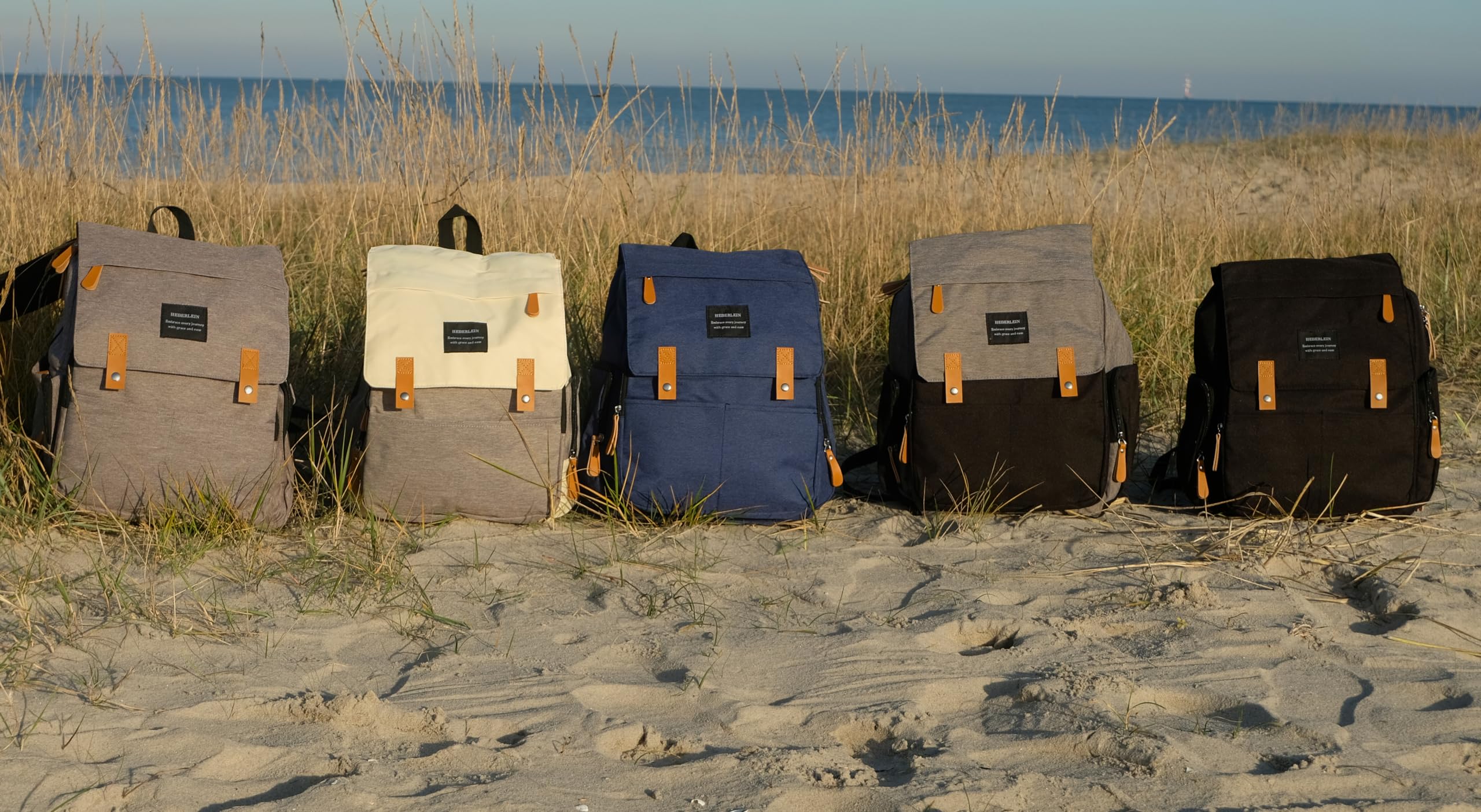 Heberlein Prestige Baby Wickelrucksack - große Wickeltasche für Mama & Papa, wasserabweisend mit vielen Fächern & isolierten Taschen, inkl. Wickelauflage & Kinderwagenbefestigung - ideal für unterwegs