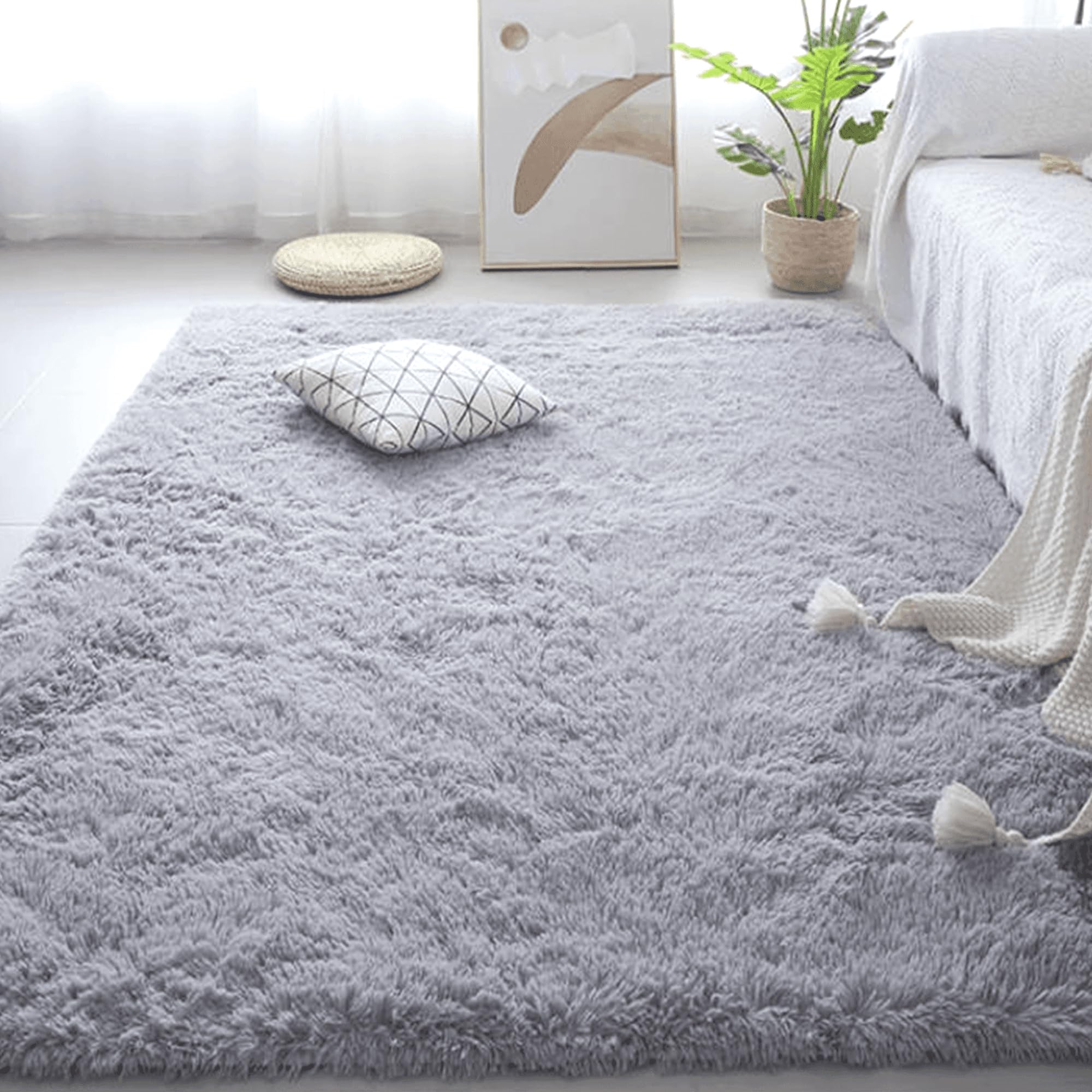 Tapis de Salon Shaggy Ultra Doux 230 x 260 cm Shaggy, Dessous Antidérapant, Ultra Doux, à Poils Longs Salon Longs Tapis Style Moderne pour Decoration Chevet, Gris Clair