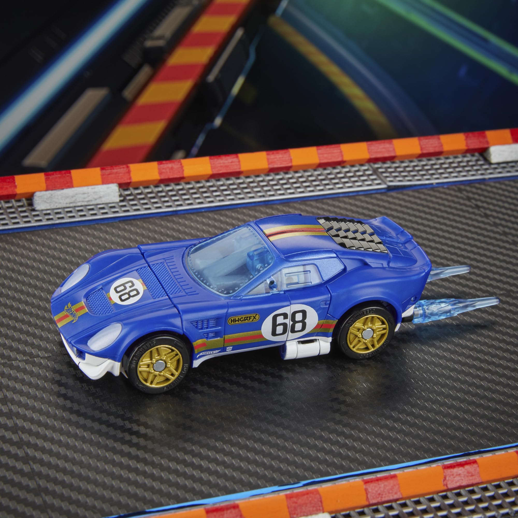 Transformers Collaborative Hot Wheels® / Transformers El Segundo Coupé, 12,5-centymetrowa figurka robota klasy Deluxe, przekształca się w wyścigówkę, wiek: od 8 lat