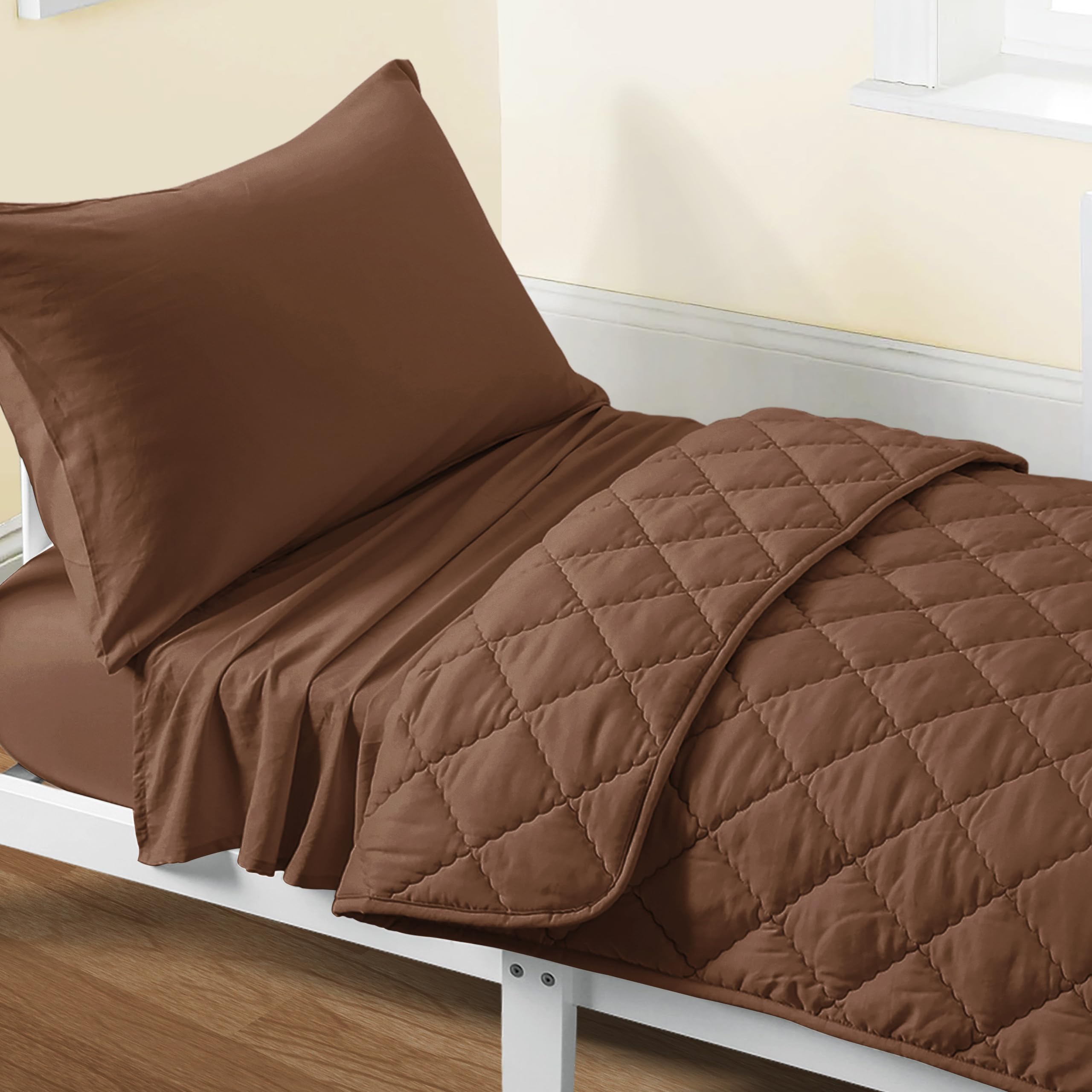 FLXXIE 4-Piece Microfiber Toddler Bedding Set, Coffee