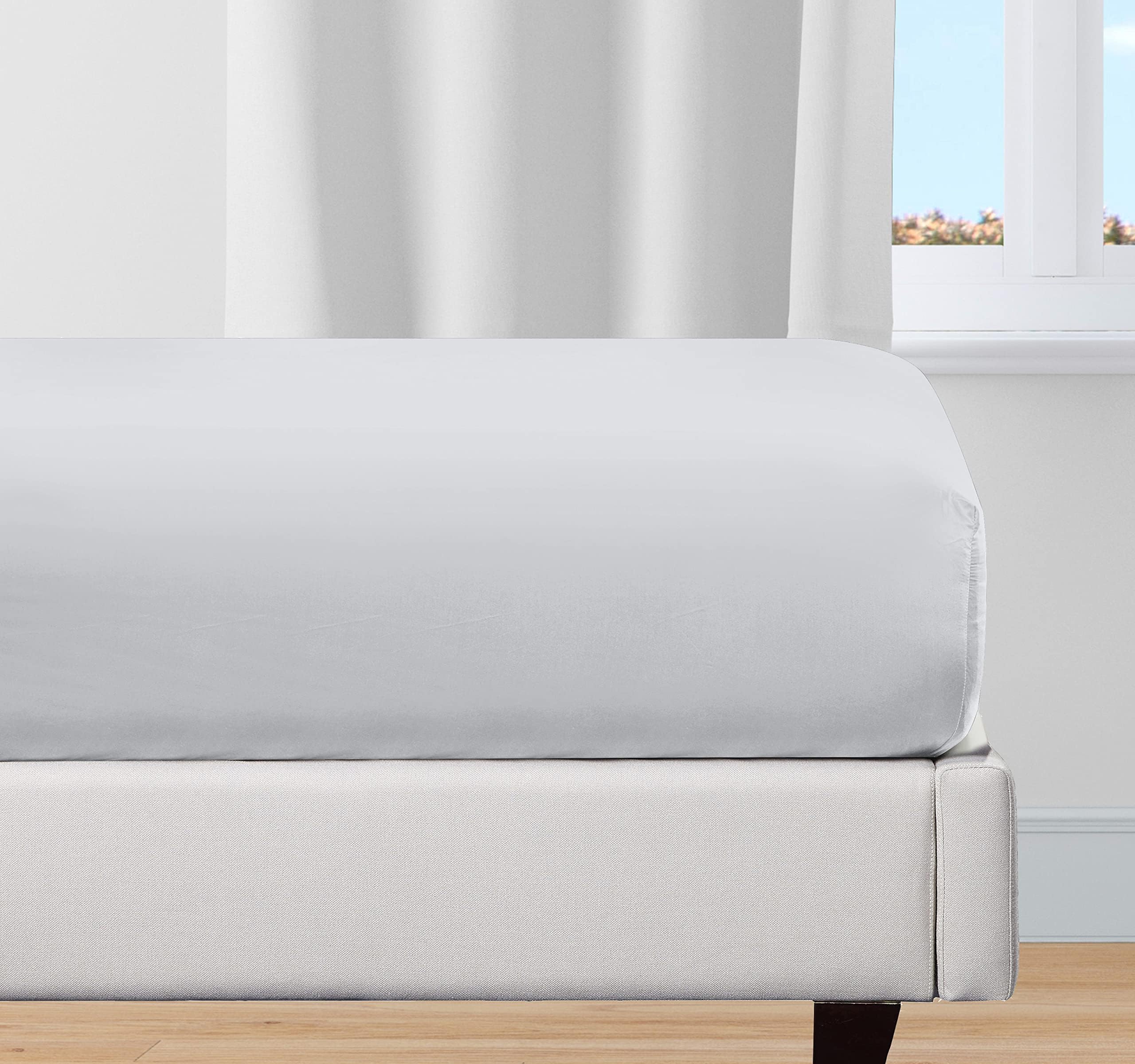 California Design Den Soft King Size Fitted Sheet, 100% Organic Cotton Bed Sheets, Crisp & Cool, Fully Elasticated 30cm Deep Fitted Sheet (Light Grey)OEKO-TEX STANDARD 100