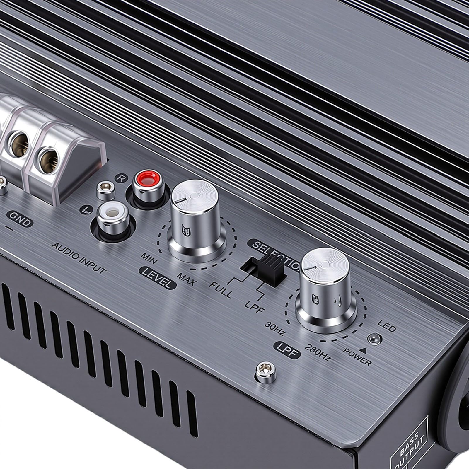 Wzmacniacz Samochodowy, Potężna wydajność 600W