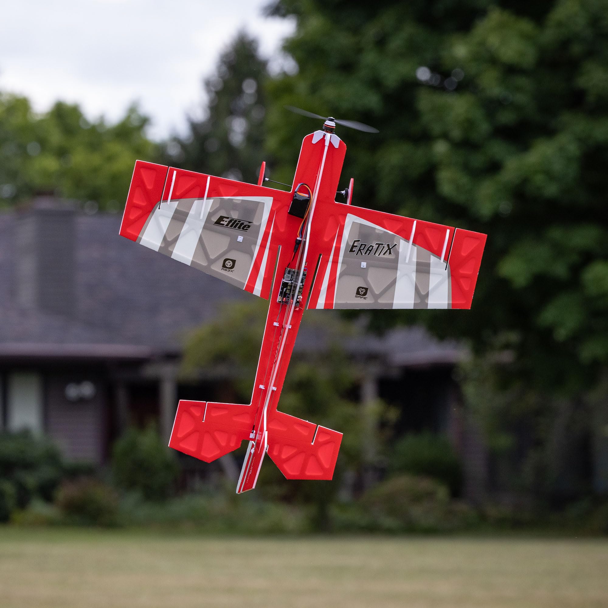 E-flite UMX Eratix 3D FF 450mm BNF Basic RC Flugzeug | Kompakter 450-mm-3D-Kunstflieger mit AS3X, SAFE Select und bürstenlosem Motor für kraftvolles Hovern.