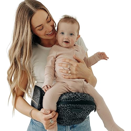 Tushbaby The Original Premium Quality Hip Seat Carrier – Safety-Certified Baby & Toddler Carrier with Secure Safety Buckles, No-Flimsy-Foam Design, Storage Pockets & Nursing Pillow. 0–3 yrs