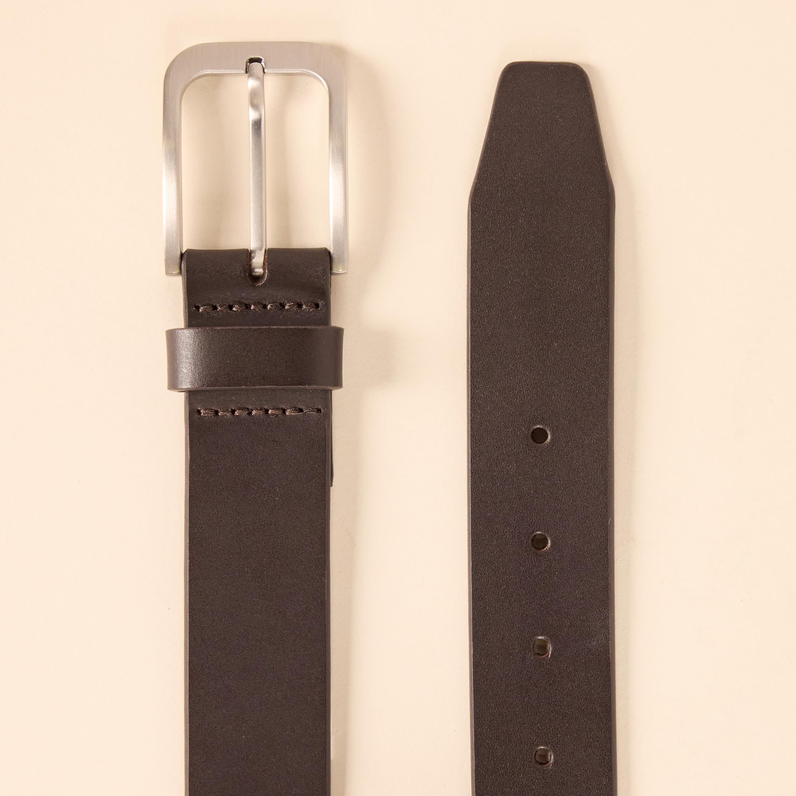 Amazon Essentials Men's Classic Jean Leather Belt, Brown, 36