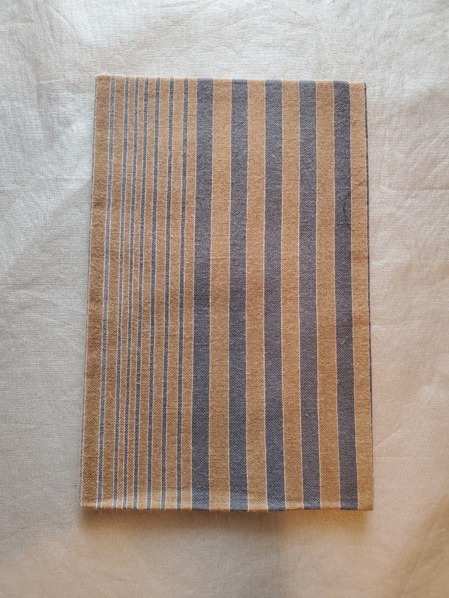 ケ*イ様 純銀杯 大阪淀屋橋尚美堂 301g ケ*イ様 純銀杯 大阪淀屋橋尚美 ケ*イ様 純銀杯 大阪淀屋橋尚美堂 301g ケ*イ様 純銀杯 大阪淀屋橋尚美