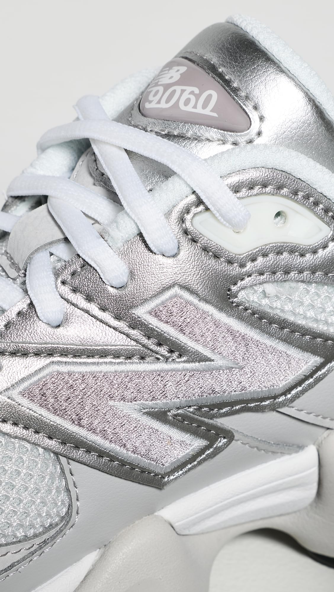 New Balance Unisex U9060muSneaker