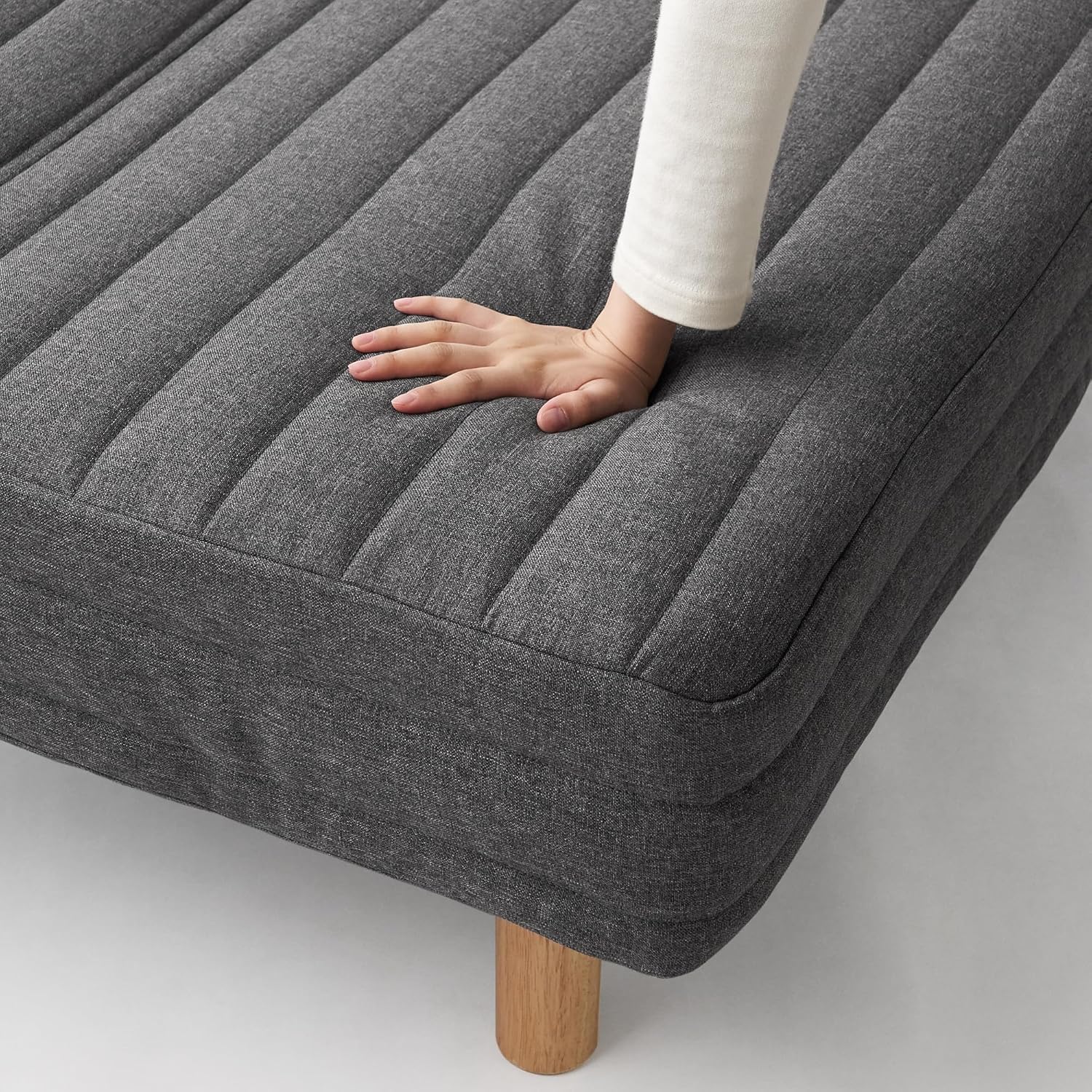 Amazon｜リクライニングソファベッド 幅98×奥行198×高さ23cm (M8