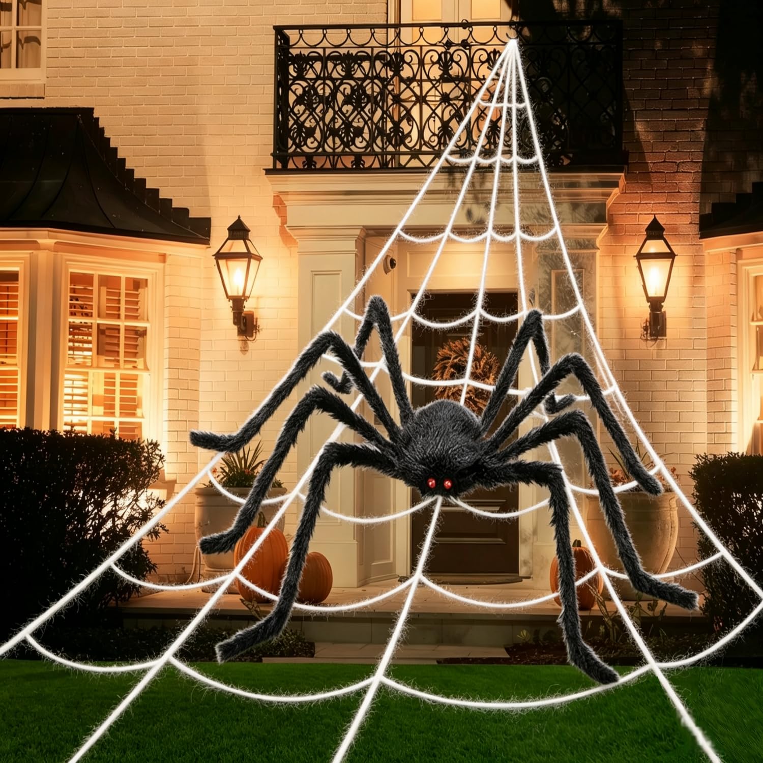 Dekoracje na Halloween, pajęczyna, gigantyczna trójkątna pajęczyna i straszne rekwizyty pająka na Halloween, do wewnątrz, na zewnątrz, werandę, podwórko, straszny nawiedzony dom, impreza halloweenowa