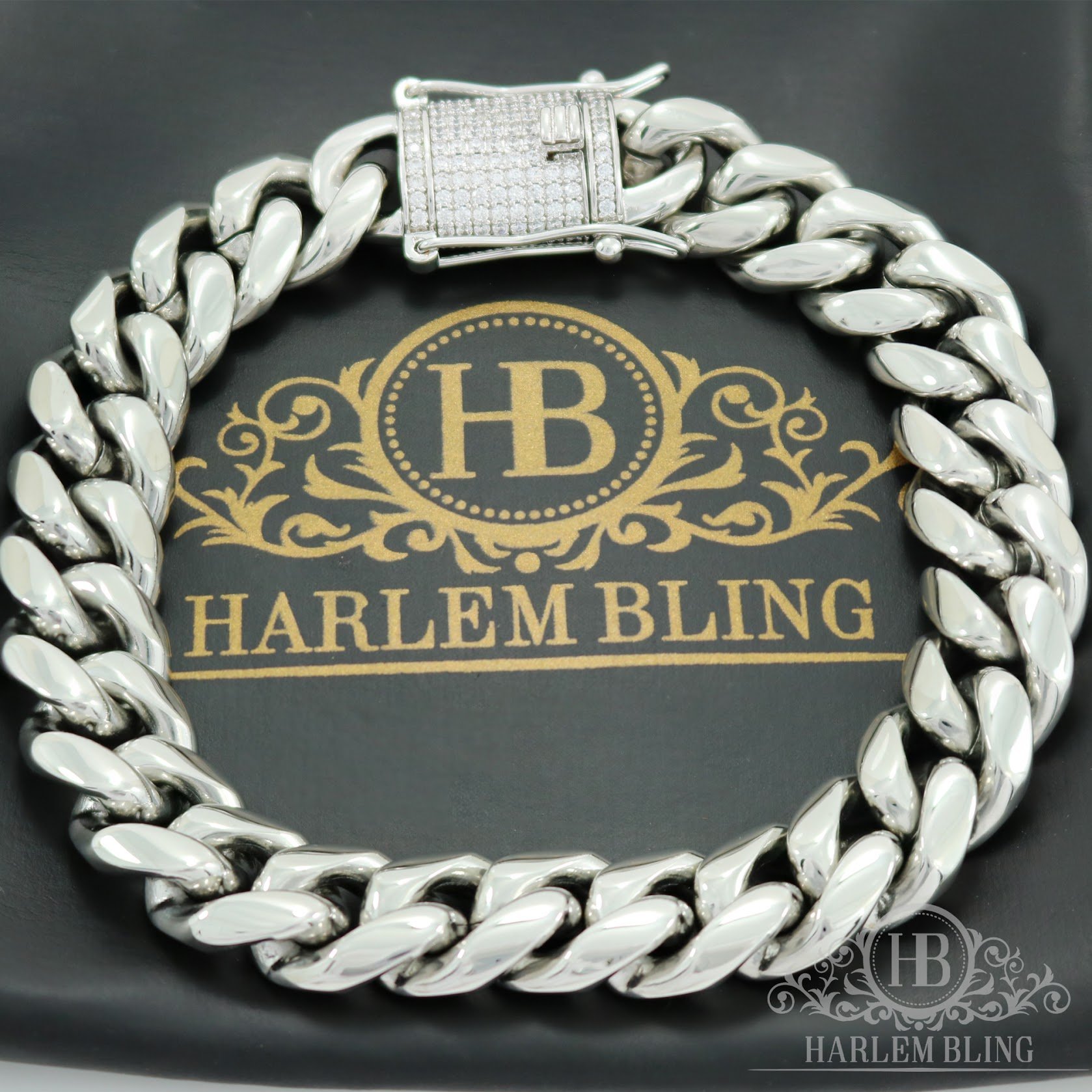 Pulsera de eslabones cubanos de 8 mm de 8,5 pulgadas de acero inoxidable chapado en oro blanco de 14 quilates, plata 925 con cierre de diamante de laboratorio de 1 ct