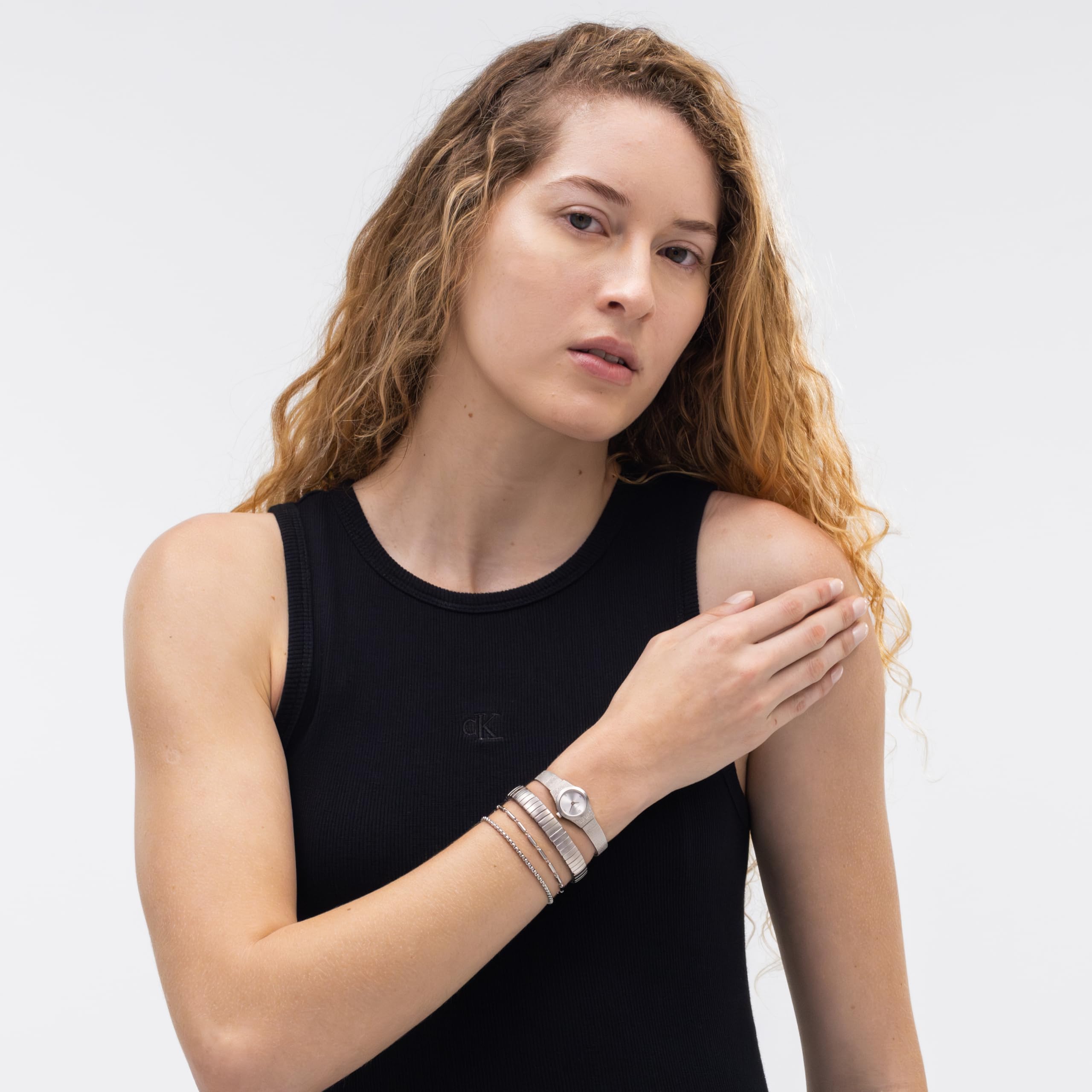 Calvin Klein Damska kolekcja CK STACKED Zestaw 3 bransoletek ze stali nierdzewnej - dostępne w wersji srebrnej lub złotej