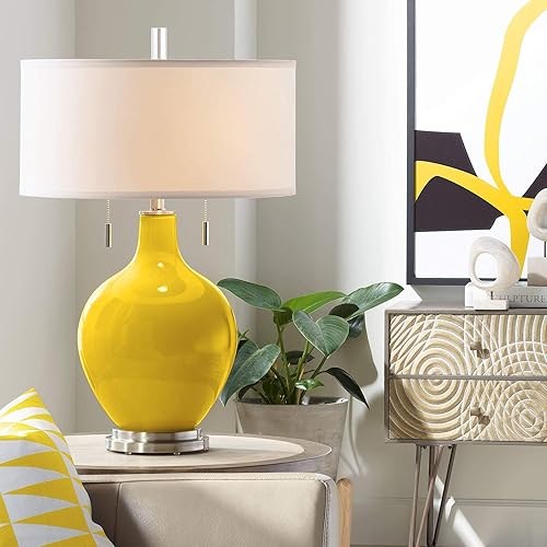 Color + Plus Toby - Lámpara de mesa de estilo moderno de 28 pulgadas de alto, cristal amarillo cítrico, calabaza, pantalla de tambor blanco liso,