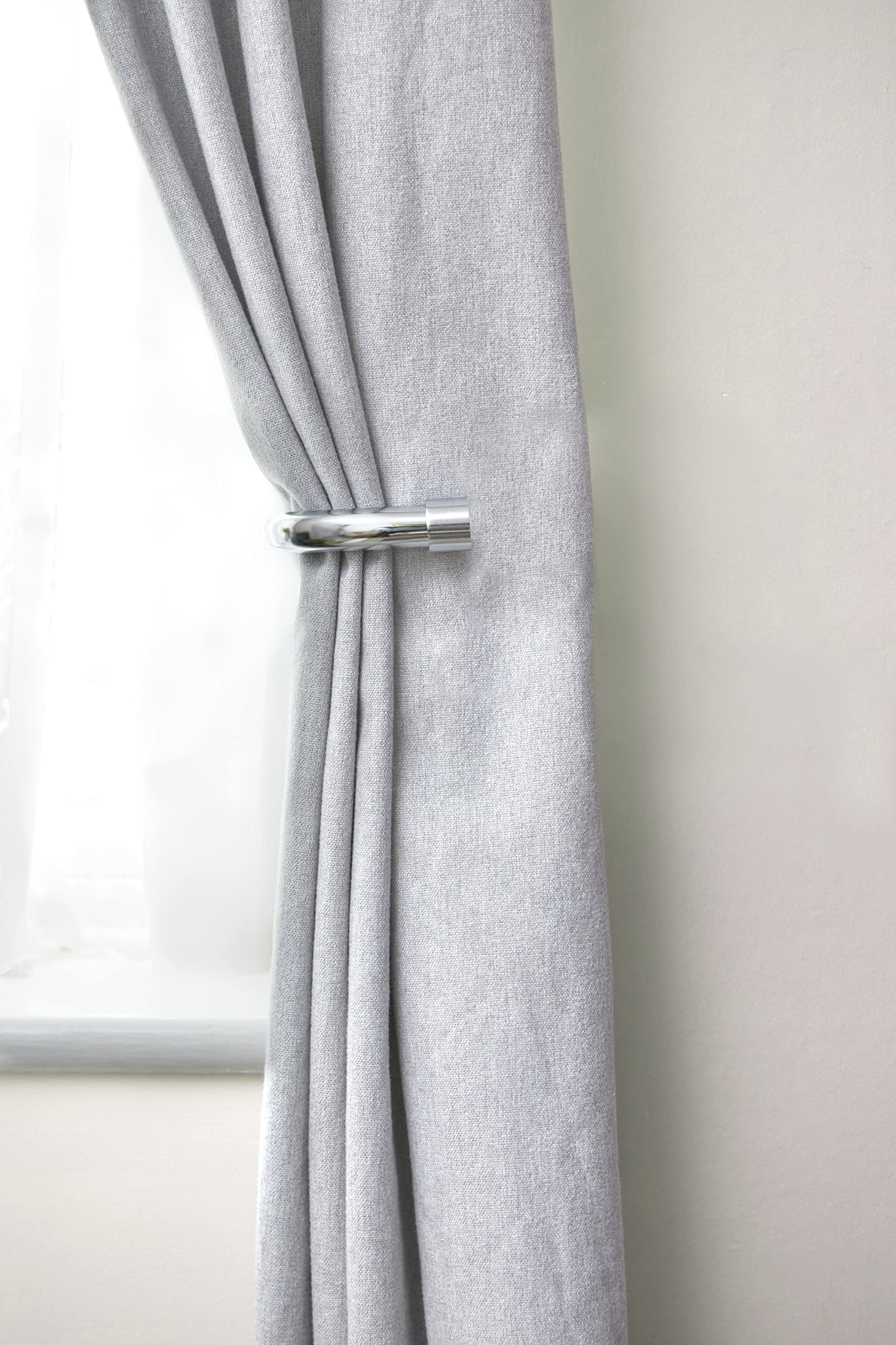 Emma Barclay  Silver Metal Holdback Pair Tiebacks Full Stop, Sports Direct