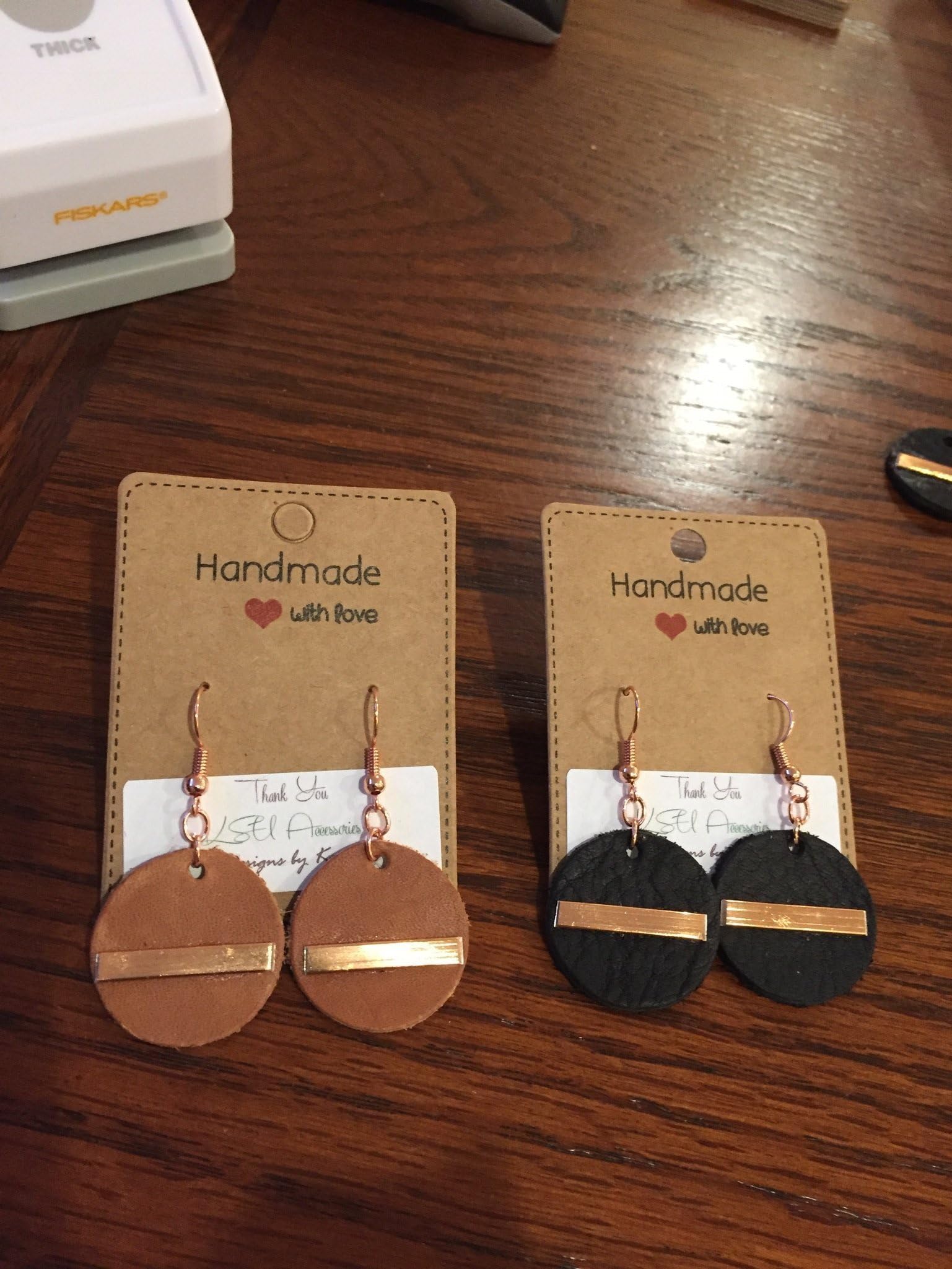 Leather Diffuser Earrings, Leather and Copper, Gift Idea, Joanna Gaines Inspired, Rustic handcut Black or Tan Leather, Drop Earrings, Essencial Oil Diffuser, Joanna Gaines Inspired