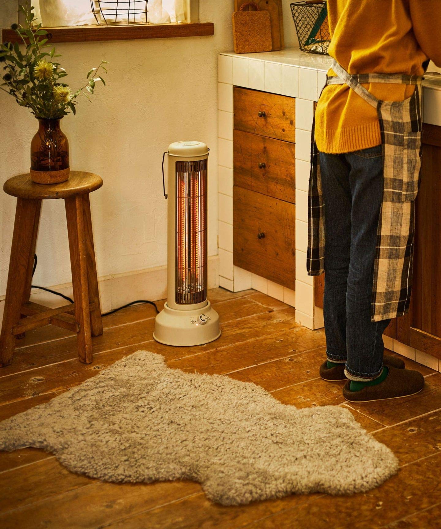 Amazon | BRUNO ブルーノ カーボンヒーターNostalStovewide ペール