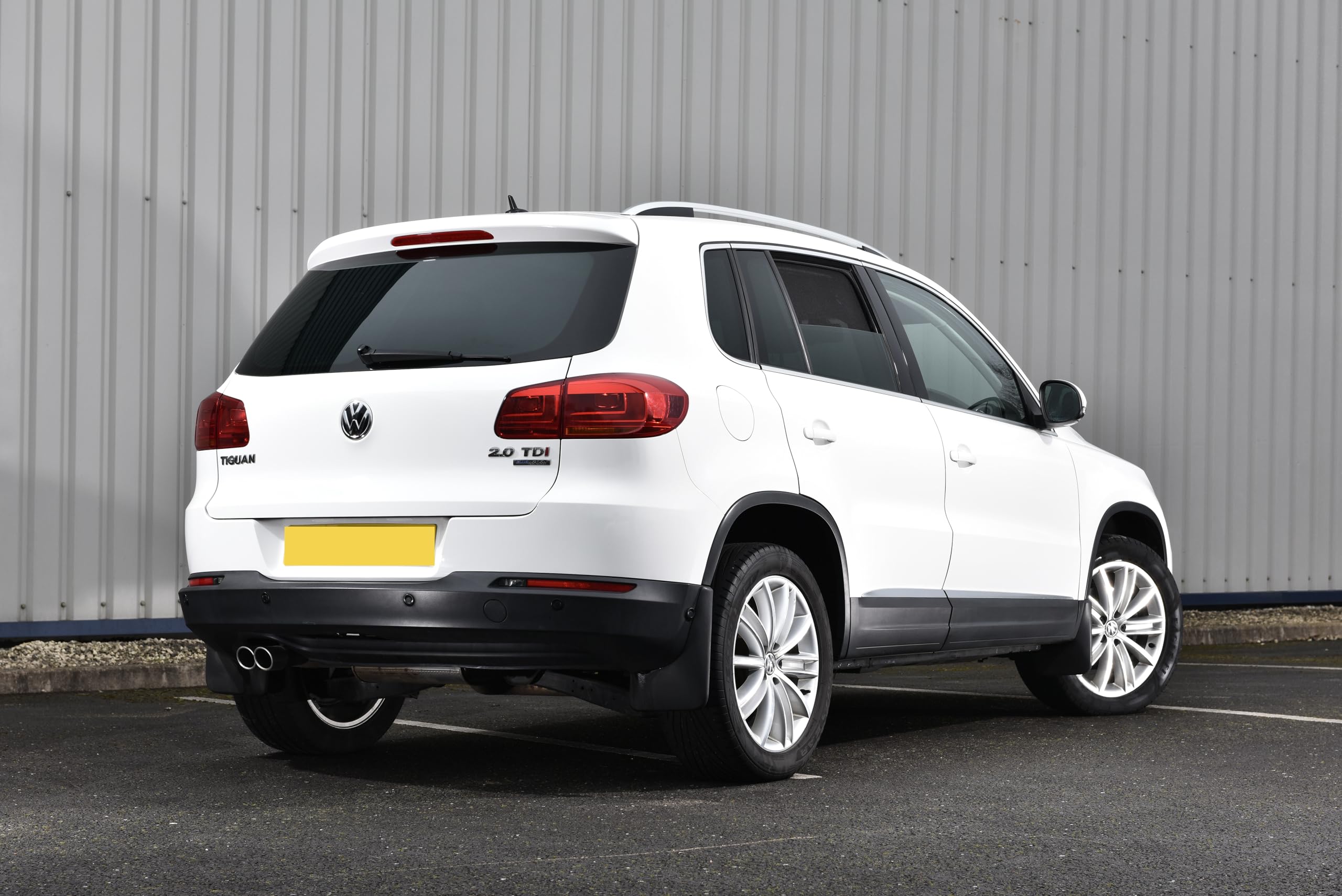 Zestaw osłon samochodowych kompatybilny z Volkswagen Tiguan 5-drzwiowy 2008-2016 (6-częściowy)