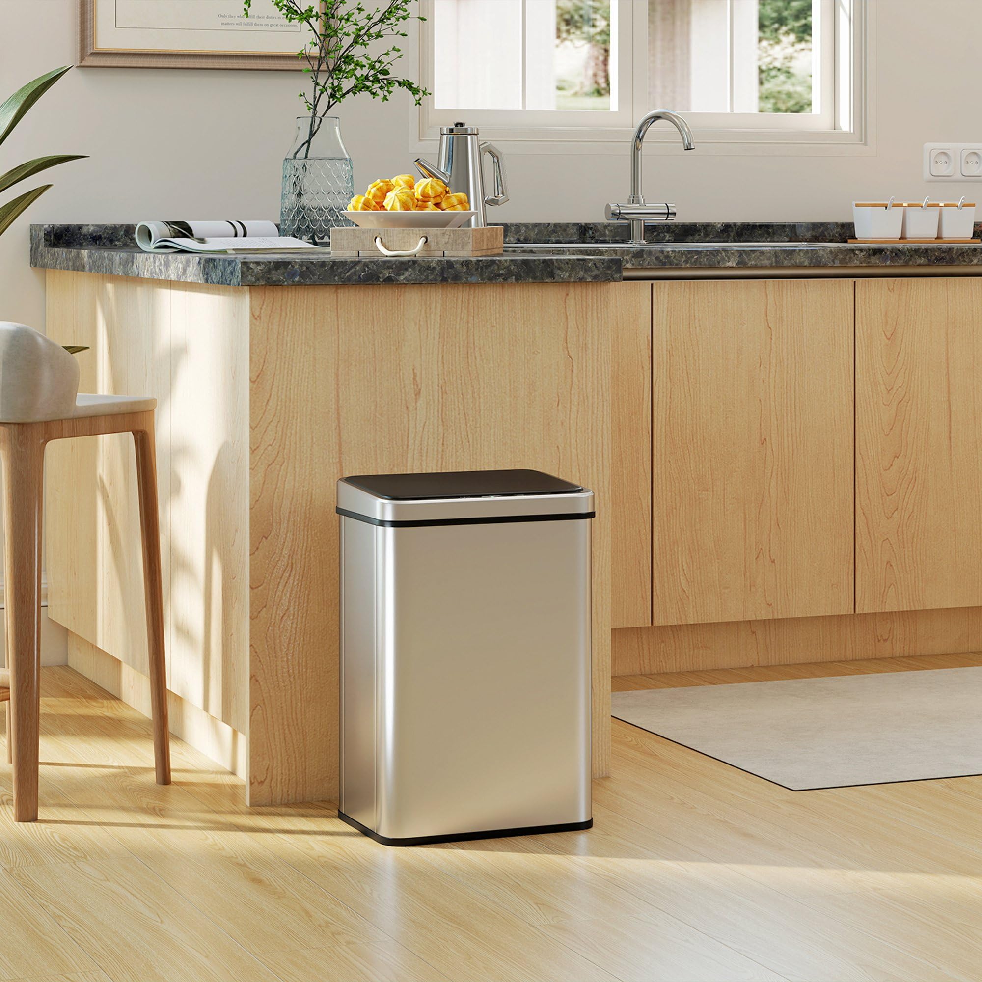 HOMCOM Sensor Mülleimer 40L Edelstahl Automatischer Mülleimer Silber | Soft-Close-Deckel, Bewegungssensor, Fingerabdrucksicherer Abfalleimer, Müllbehälter, für Büro Schlafzimmer Küchen