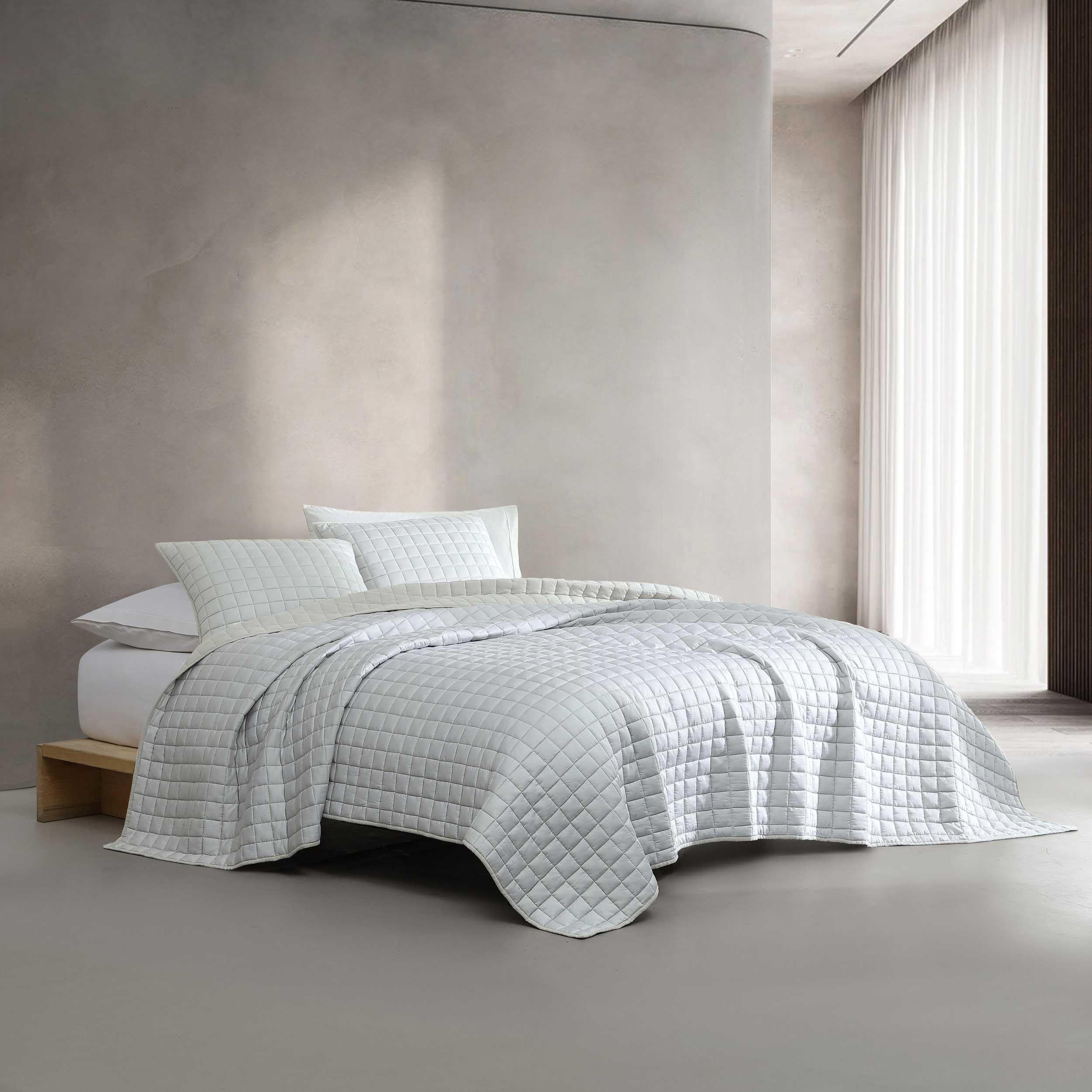 Parure de lit Calvin Klein gris Tencel pour une chambre moderne et cocooning
