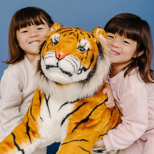 Miniatura 2 de Tigre gigante de peluche de Melissa & Doug, realista (más de 5 pies de largo)