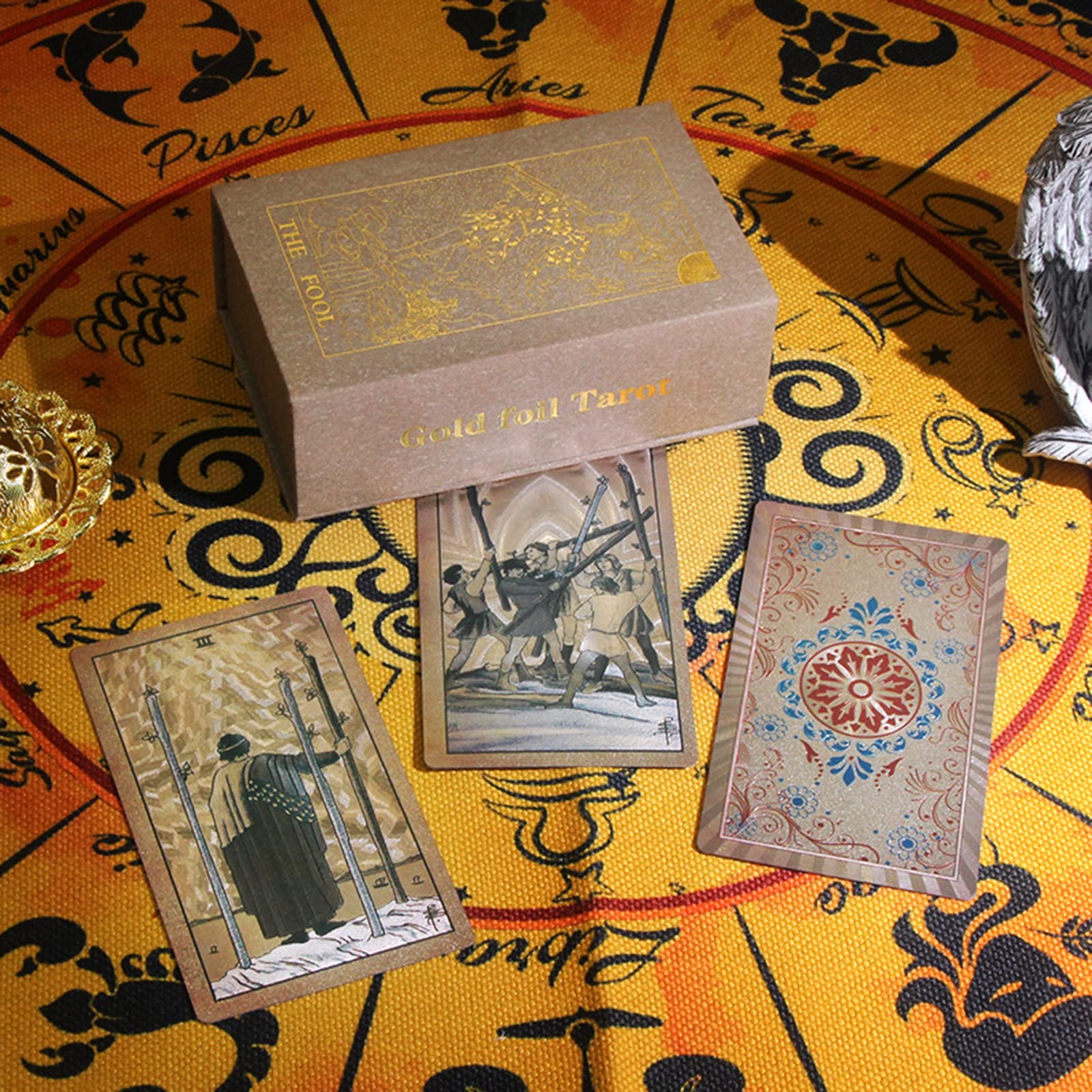 Tarotkarten, Einsteigerset, Tarotkartendeck, Goldfolien-Tarotkarten mit Reiseführer, wasserdichtes PVC-Tarotkartendeck mit exquisiter Box, Wahrsagespiel, Wahrsagewerkzeuge