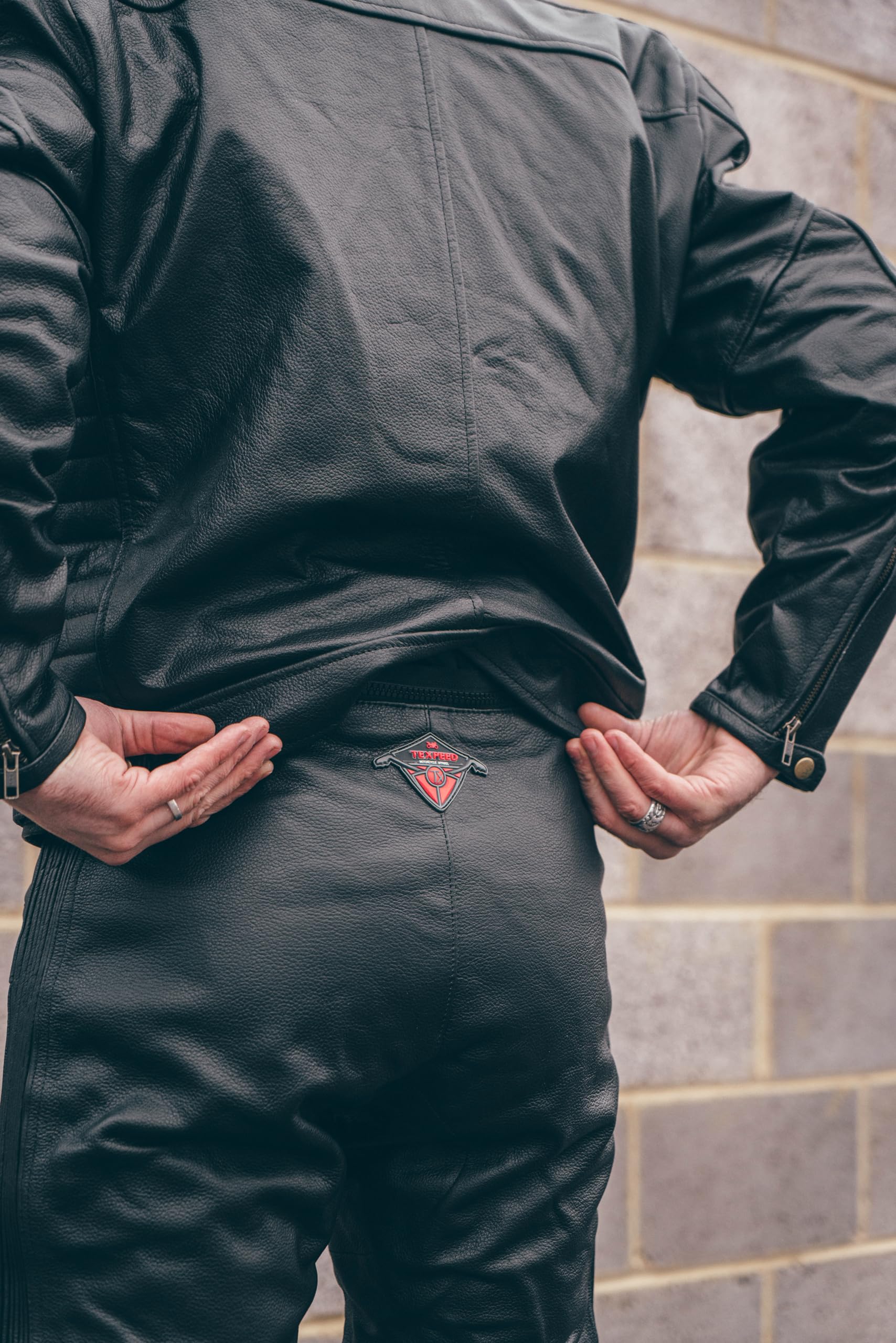 Texpeed Pantalones de moto cuero - Hombre Motocicleta turismo para motocicletas de con auténtica protección de armadura de motociclista CE (EN 1621-1) Negro - (L Cintura/Pierna Largo)
