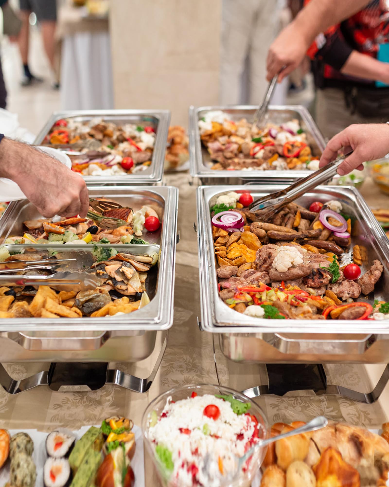 VEVOR Chauffe-Plat Rectangulaire 8,5 L, Buffet Chauffant Avec Couvercle Rabattable, Réchaud En Acier Inoxydable Avec Bac Pleine Taille, Pour Buffet Libre-Service Hôtel Traiteur Restauration, Argent
