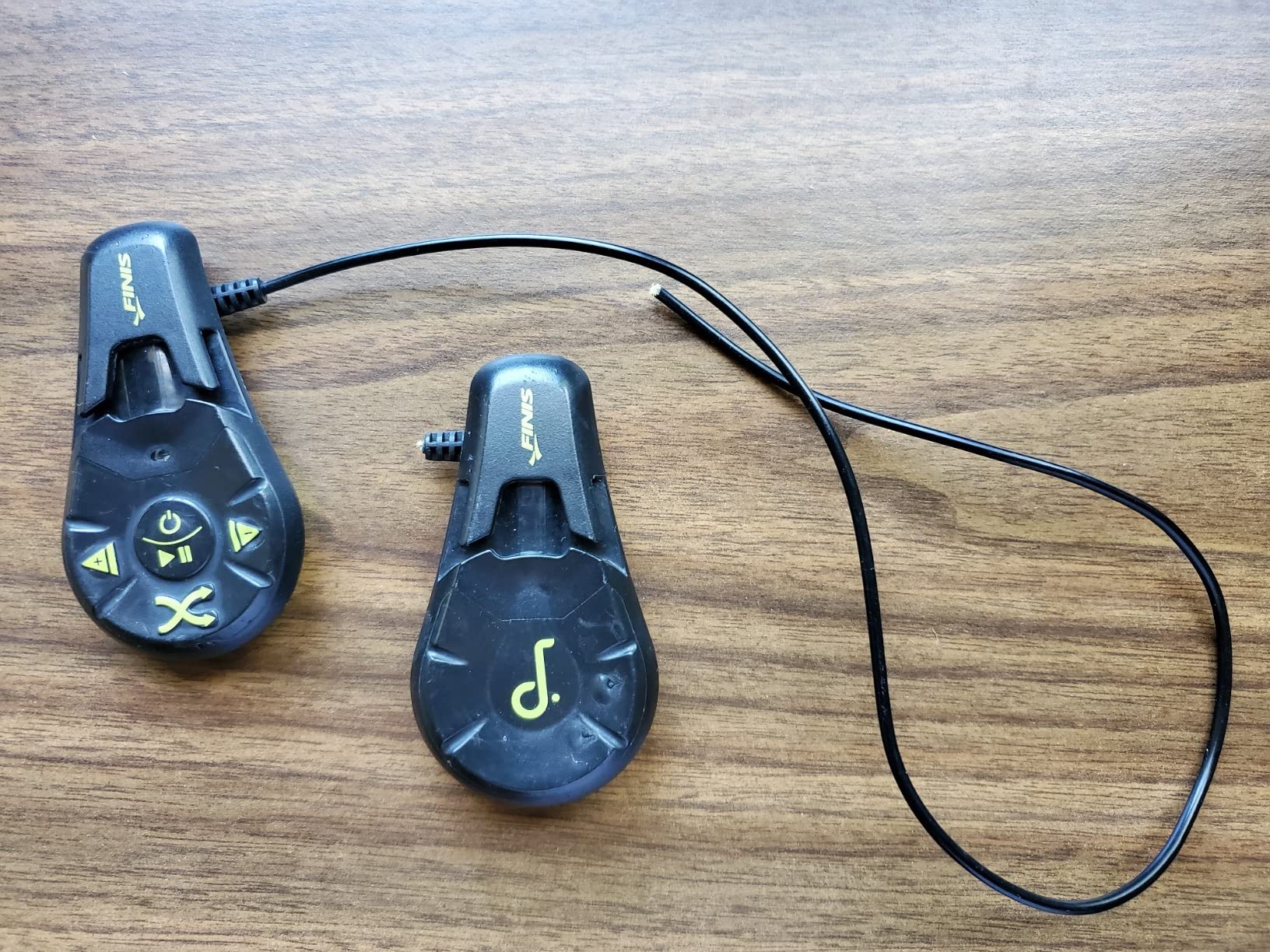 (未使用･未開封品)　FINIS Duo 水中骨伝導MP3プレーヤー One Size df5ndr3 Amazon.co.jp: FINIS Duo水中MP3プレーヤー - 骨伝導水泳