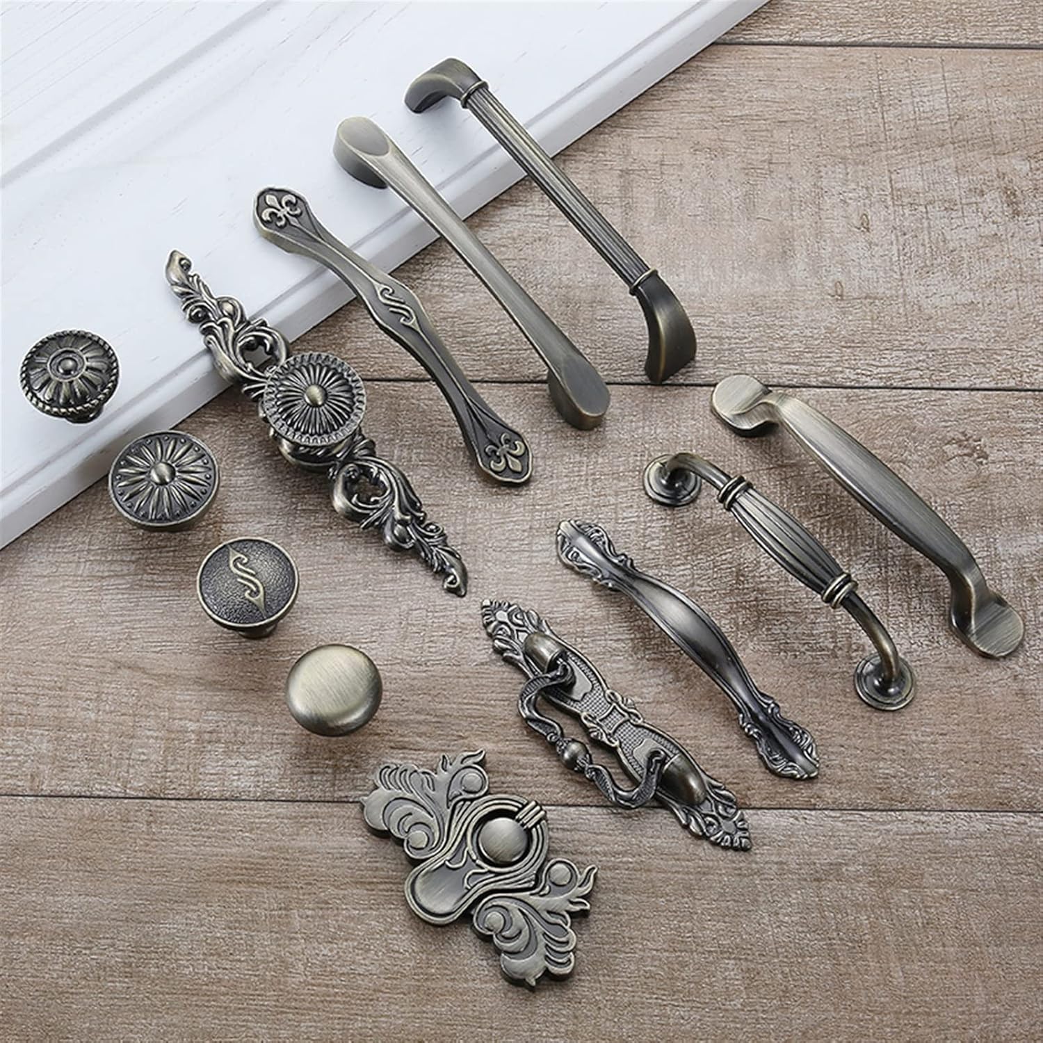 YANHAO Antique Bronze Cabinet Handles and Knobs Metal Drawer Pulls Vintage Kitchen Cupboard ...