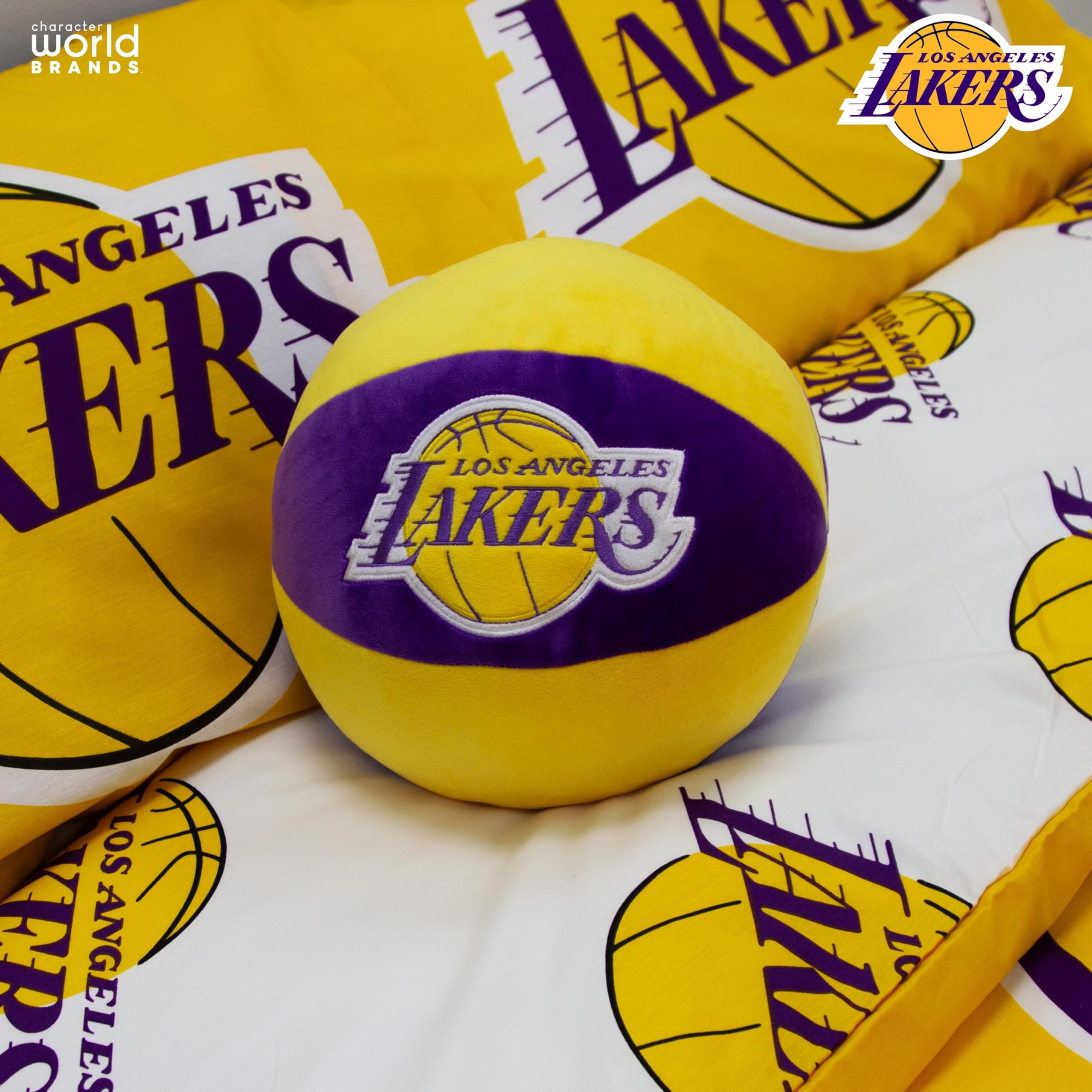 【非売品】LAKERS ボールクッション Character World NBA Official Los Angeles Lakers Ball Shaped