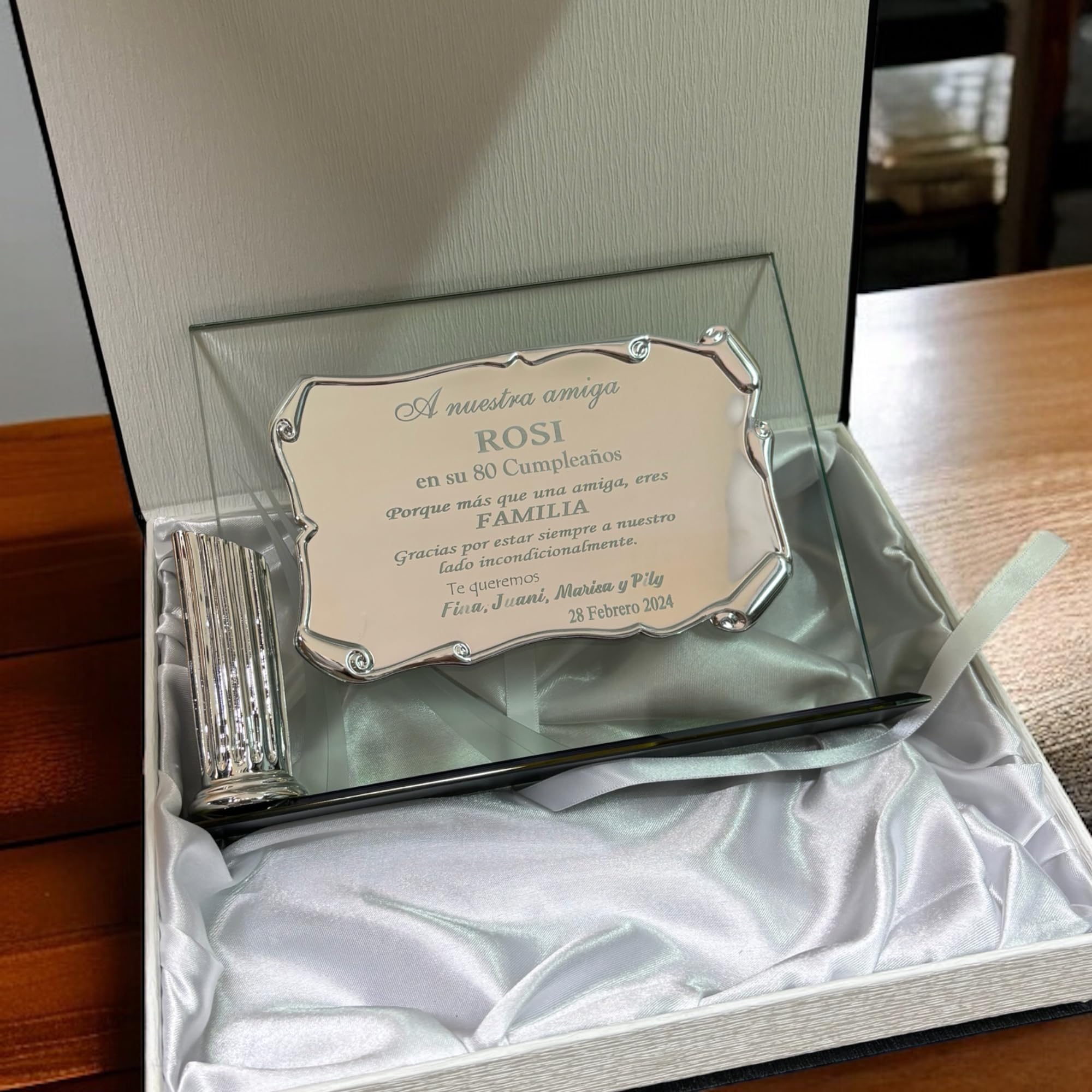 Curia Grabador Placa Regalo, Placa Homenaje Conmemorativa para jubilacion. Placa de Agradecimiento. Placa para cumpleñaños. Grabada con el Texto Que indiques