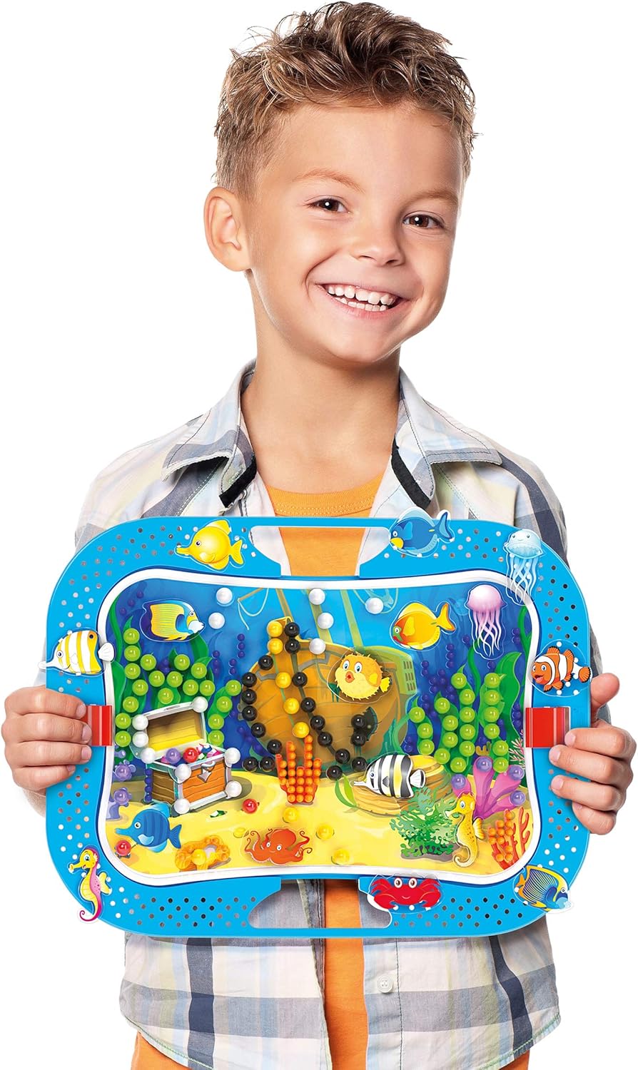 Quercetti Ocean Fun Fish and Pegs Toy - 300 Pegs in 6 Colors and 16 Marine Shapes, Large Pegboard for Free Mosaic Design or Complete 2 Design Templates, for Kids Ages 3-6 Years