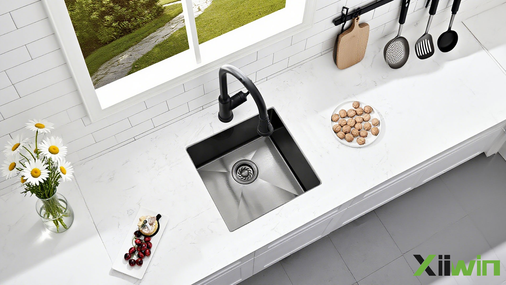 Xiiwin 18x17x9 Undermount Kitchen Sink, Nano Black 304 Stainless