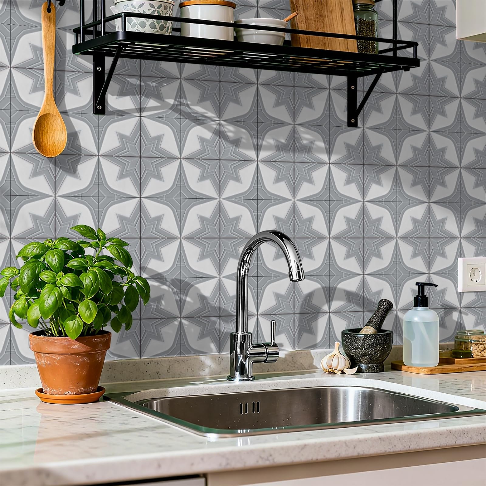 Peel and Stick Wall Tiles Geometric Grey Star Tiles Self Adhesive PVC Home Decor Backsplash Kitchen Tile Stickers Waterproof Tile Stickers for Bathroom 20x20cm /24 Pcs