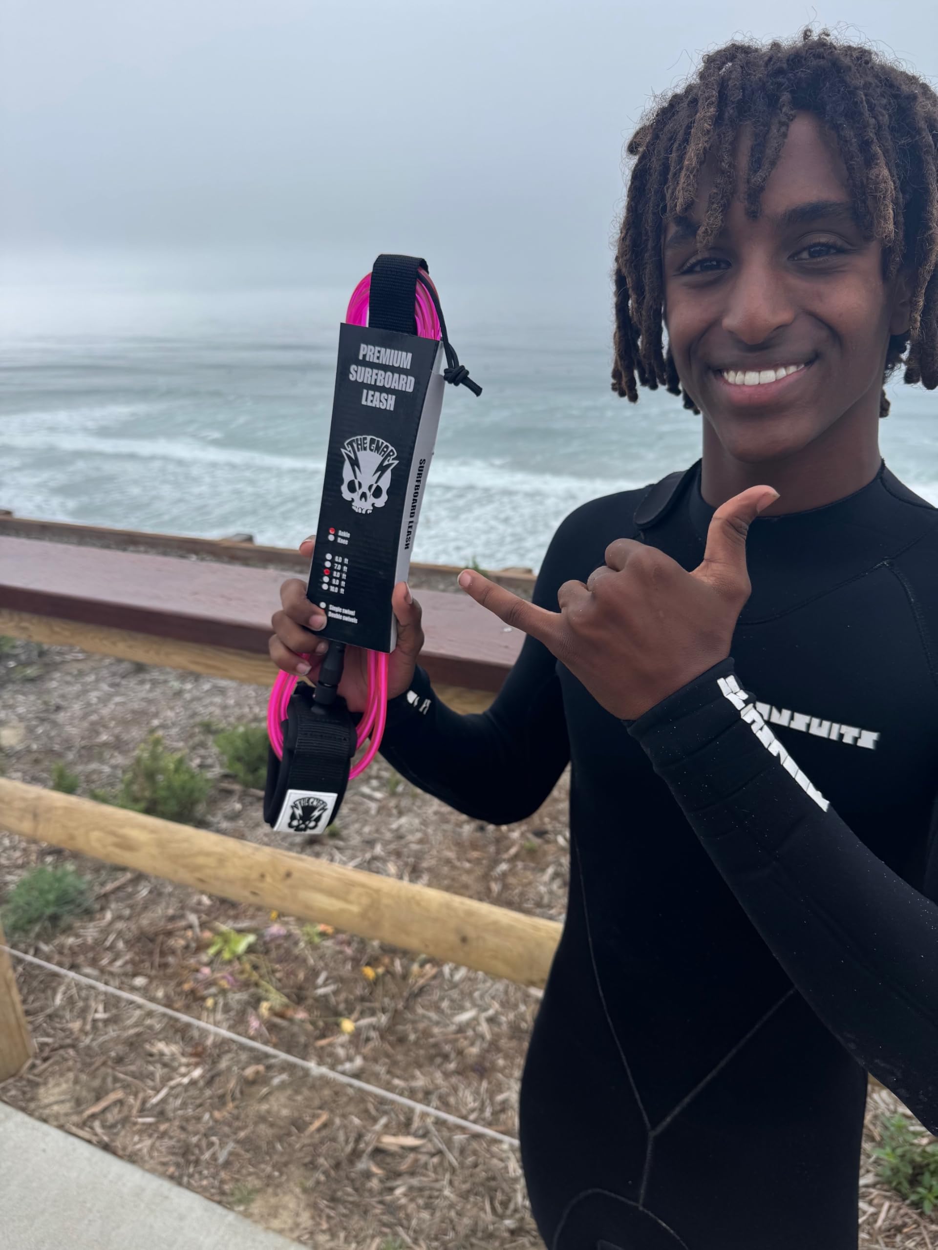Laisse de planche de surf en nylon noir avec système pivotant en acier inoxydable, sangle de cheville rembourrée, manchette à dégagement rapide, cordon en uréthane robuste pour le surf