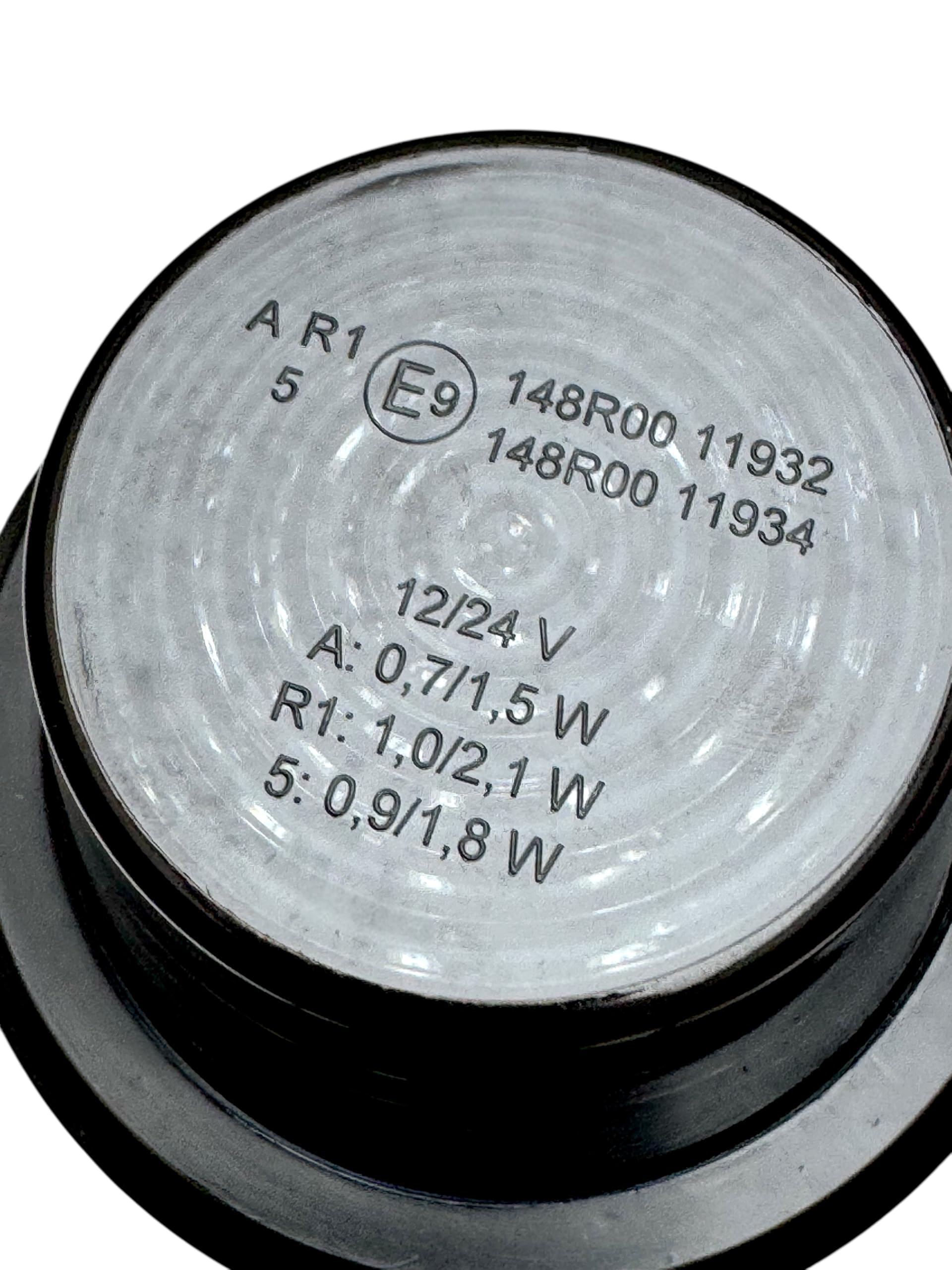 2x LED Umrissleuchte Begrenzungsleuchte 12V 24V - E9 Zulassung IP68 Wasserdicht - Positionsleuchte Rot Weiß Orange Set für LKW Anhänger Traktor Wohnwagen (Kurzer Arm - Weiß & Rot)