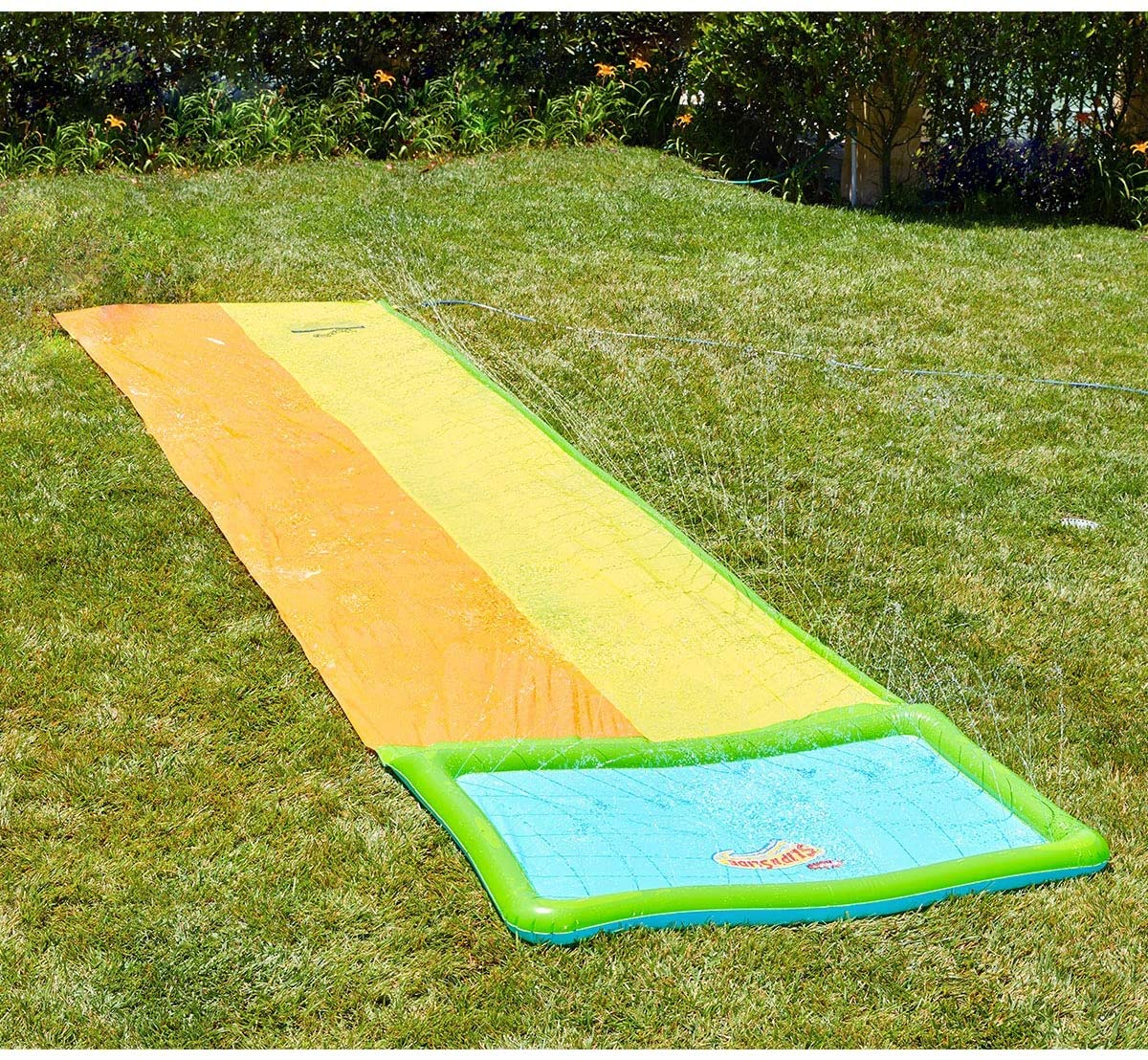 Wham-O Toboggan Aquatique Slip 'N Slide Double Piste avec Piscine, 18 Pieds Extra-Long, Inclut 2 Planches – Jeu d'Été Extérieur pour Enfants de 5 à 12 Ans