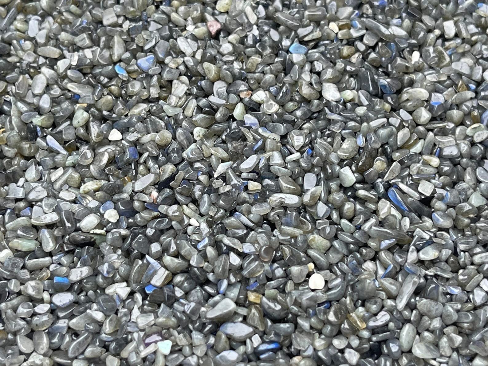 GAF TREASURES 2 oz Lot Natural Semi Tumbled Gemstone Chips, Crushed Mini Crystals, Undrilled Crystal Chips (Labradorite Black)