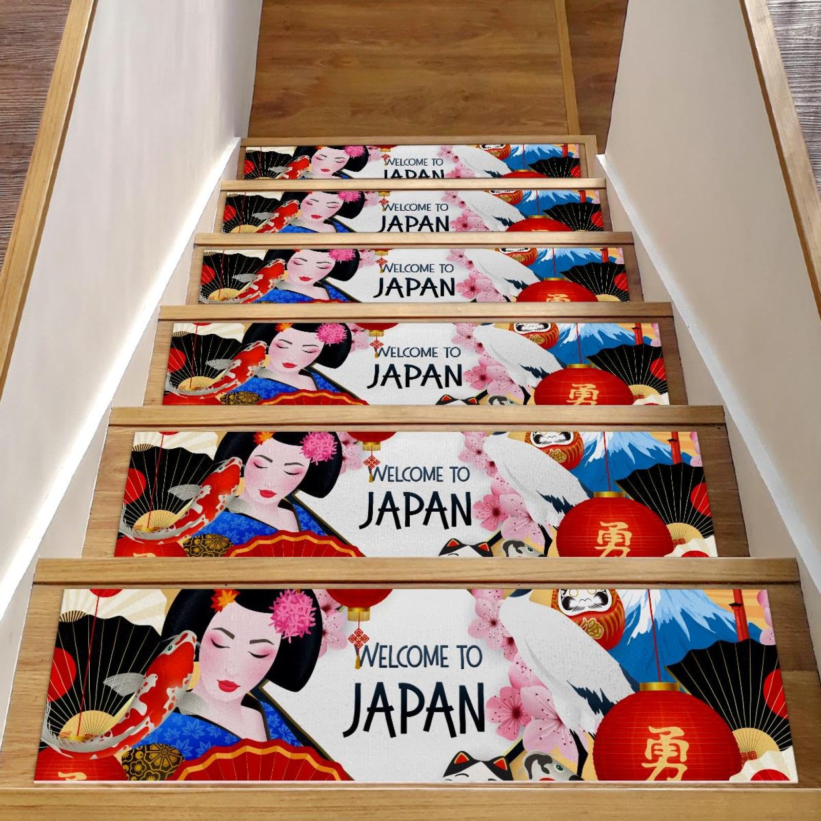 Evita resbalones en peldaños de madera con estas alfombras de escalera antideslizantes