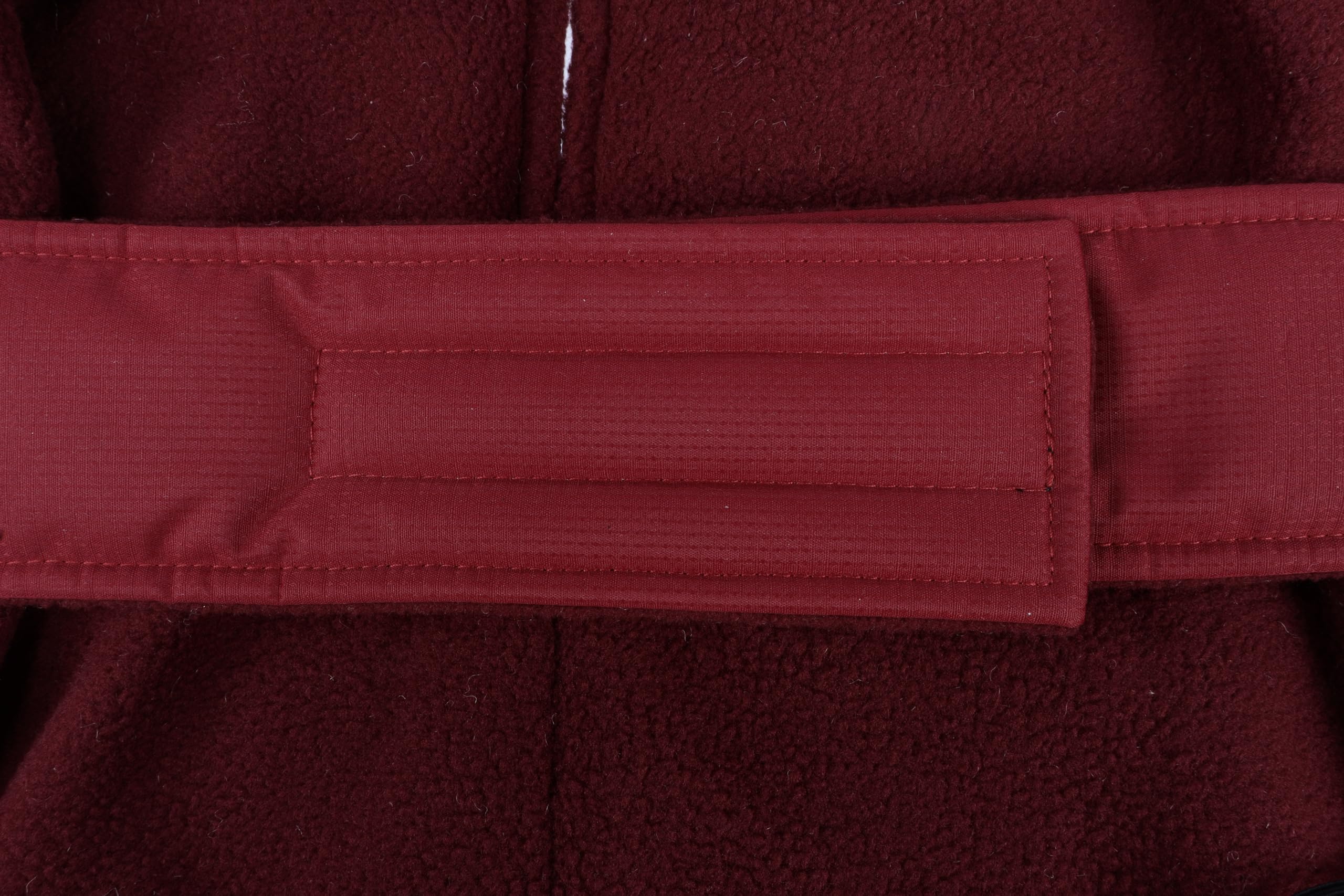 Flamingo Winterjas Ragna Rot – A:55cm B:40-48cm C:68-74cm, Weiches Fleece, Reflektierende Streifen, Waschbar, Spritzwassergeschützt, Ideal für Labrador, Golden Retriever, Schäferhund usw.