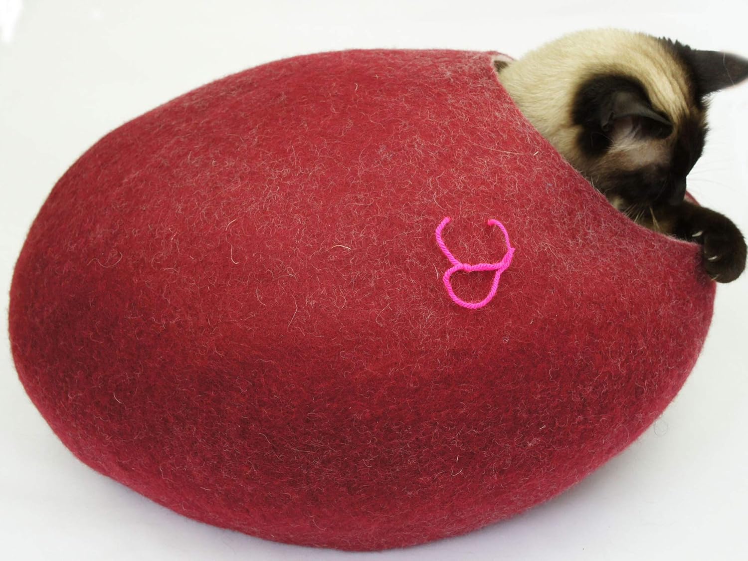 Cat House, Bed, Cave. Handmade. Felted. Sheep Wool. M