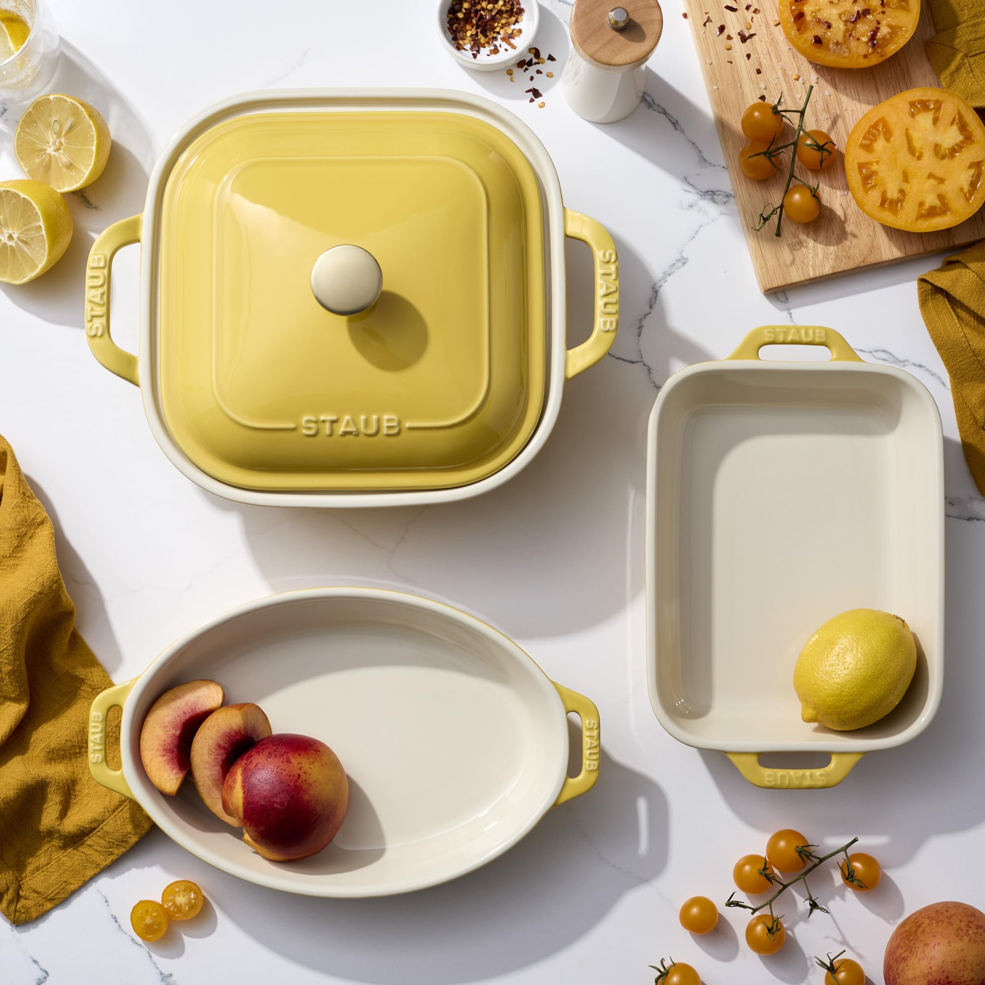 Amazon.co.jp: Staub セラミックベーキングパン4点セット 蓋付き 