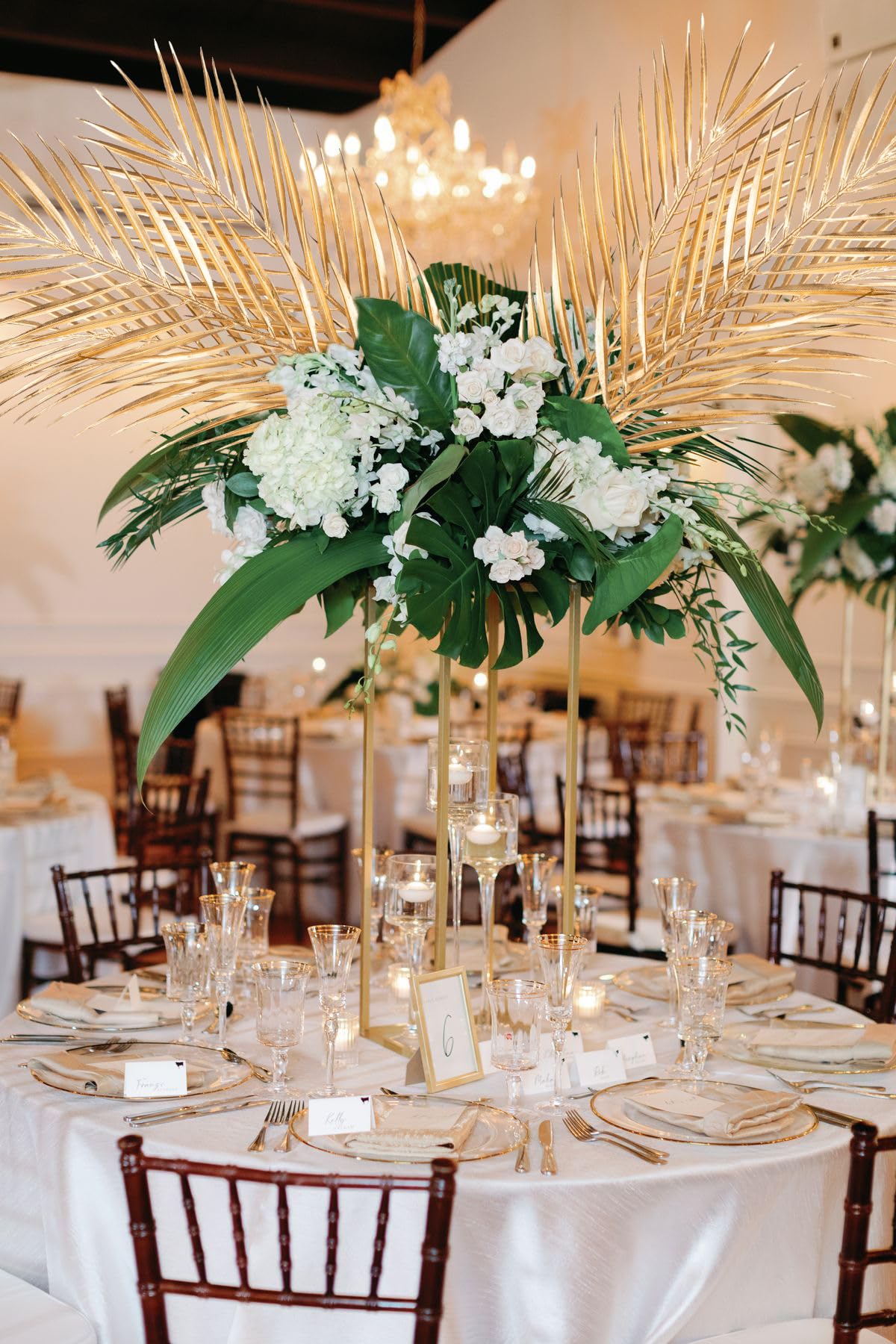 Hollyone 6 pezzi di foglie di palma artificiali, pianta artificiale Areca, rami di palma, 76 cm, foglie di palma dorate, foglie tropicali per composizioni floreali fai da te, matrimoni, feste