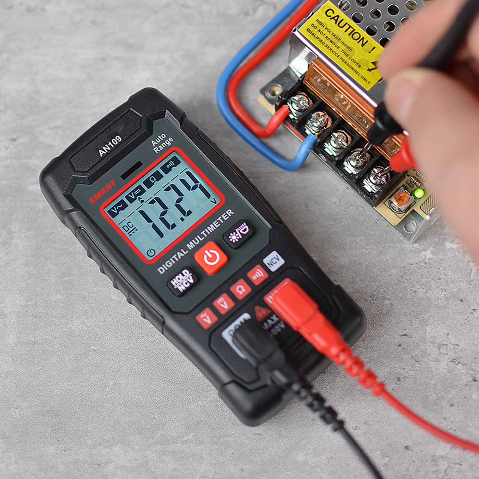 AN109 Practical Multimeter with Flashlight Function Voltages Tester for Easy Use in Various Testing Environment