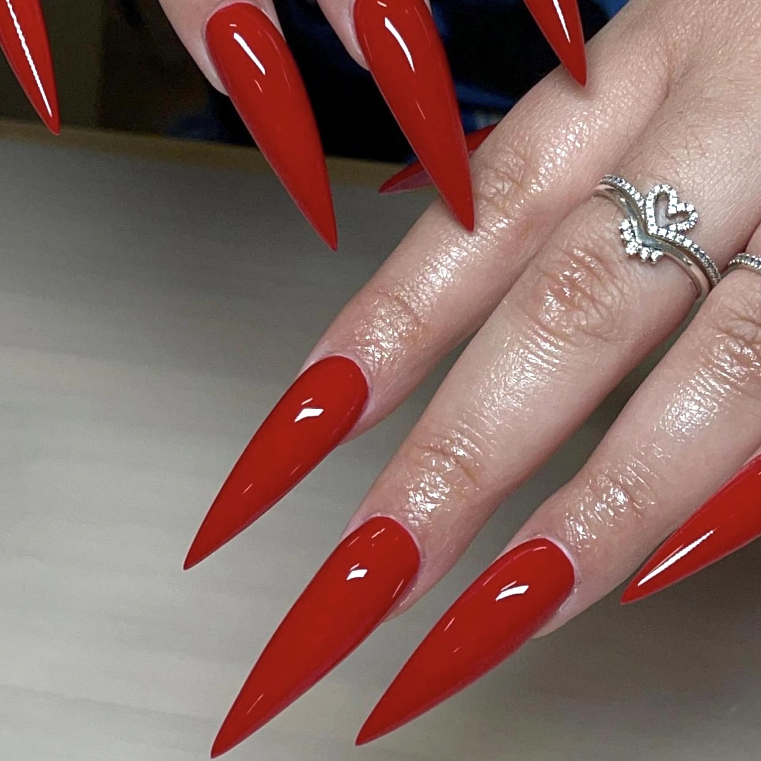 MERVF Stiletto Press on Nails Long Fake Nail Red Almond Glue ons Deep Solid Color Acrylic Artificial Gothic Art False Manicure Supplies 24pcs Glossy