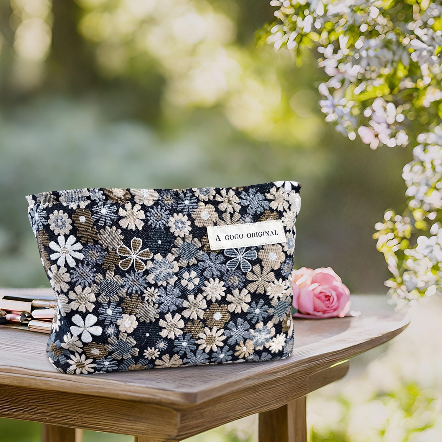 STARDW Aesthetic Floral Makeup Bag Cute Small Cosmetic Bags for Women Girls, Travel Toiletry Bag Large Capacity Zipper Makeup Pouch, Purse Organizer Pouches - Image 5