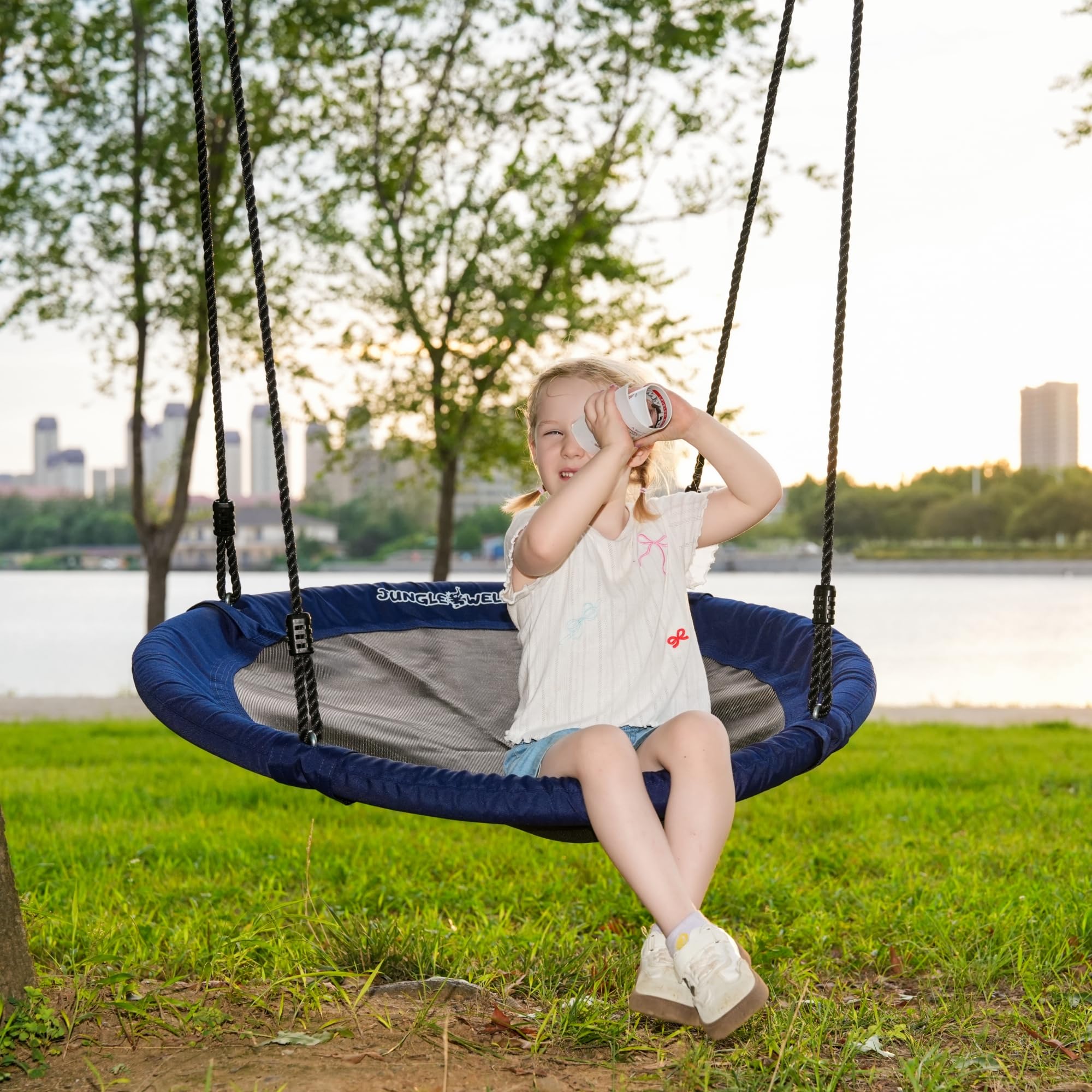 RPET - Dondolo a nido per bambini, capacità 160 kg, cinghie regolabili per alberi e 2 moschettoni, certificato UKCA e CE, per uso interno ed esterno (blu reale)