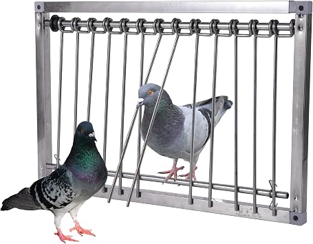 1PC Bird Cages Pigeon Trap Door Stainless Steel Wire Bars Frame Entrance U-Trap for Pigeon Birds House Door 39 * 26 cm