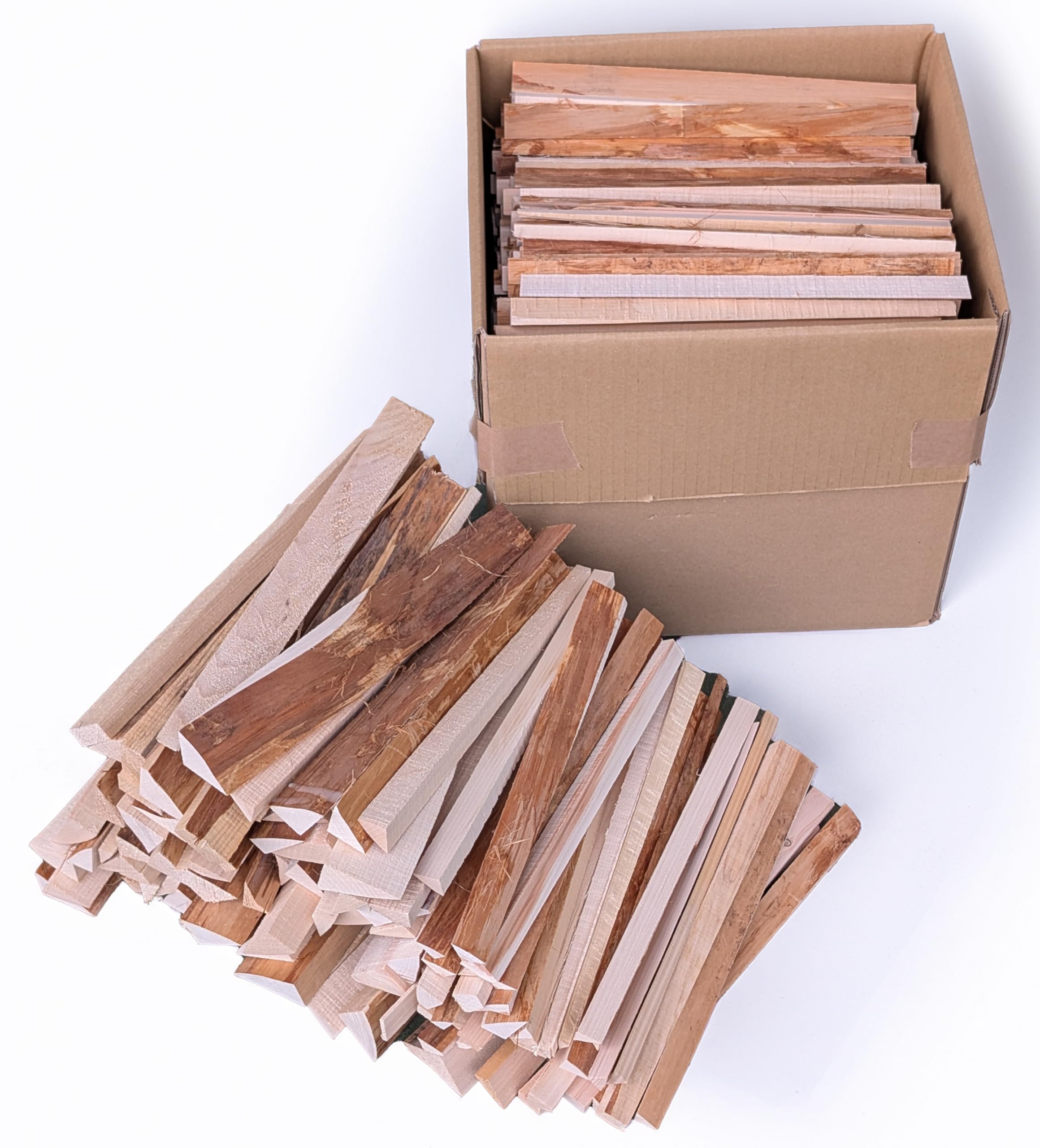 薪小割り100キロ送料無料 Amazon.co.jp: めっちゃ燃える薪桧乾燥材 焚きつけ用薪 (8kg 31cm 100